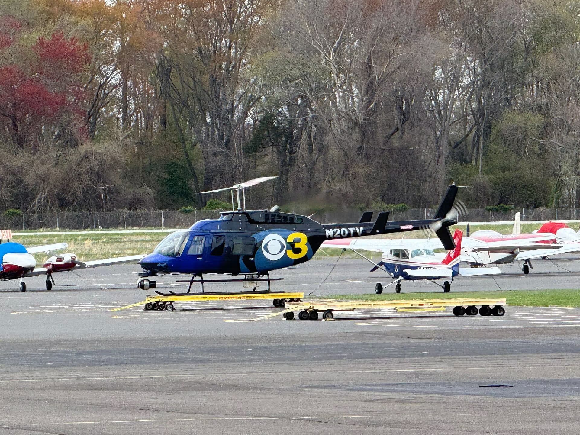 N20TV — Helicopter at South Jersey Regional Airport