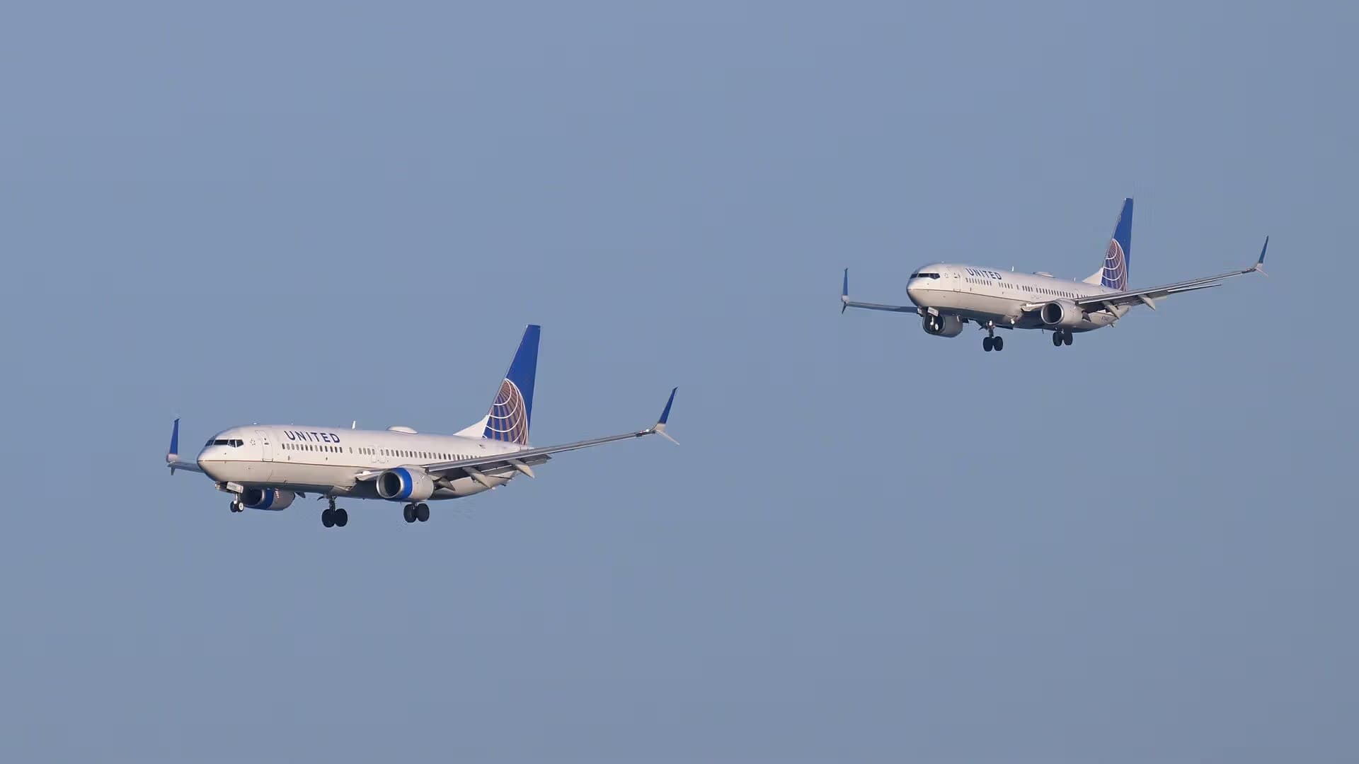 N37253 — Boeing