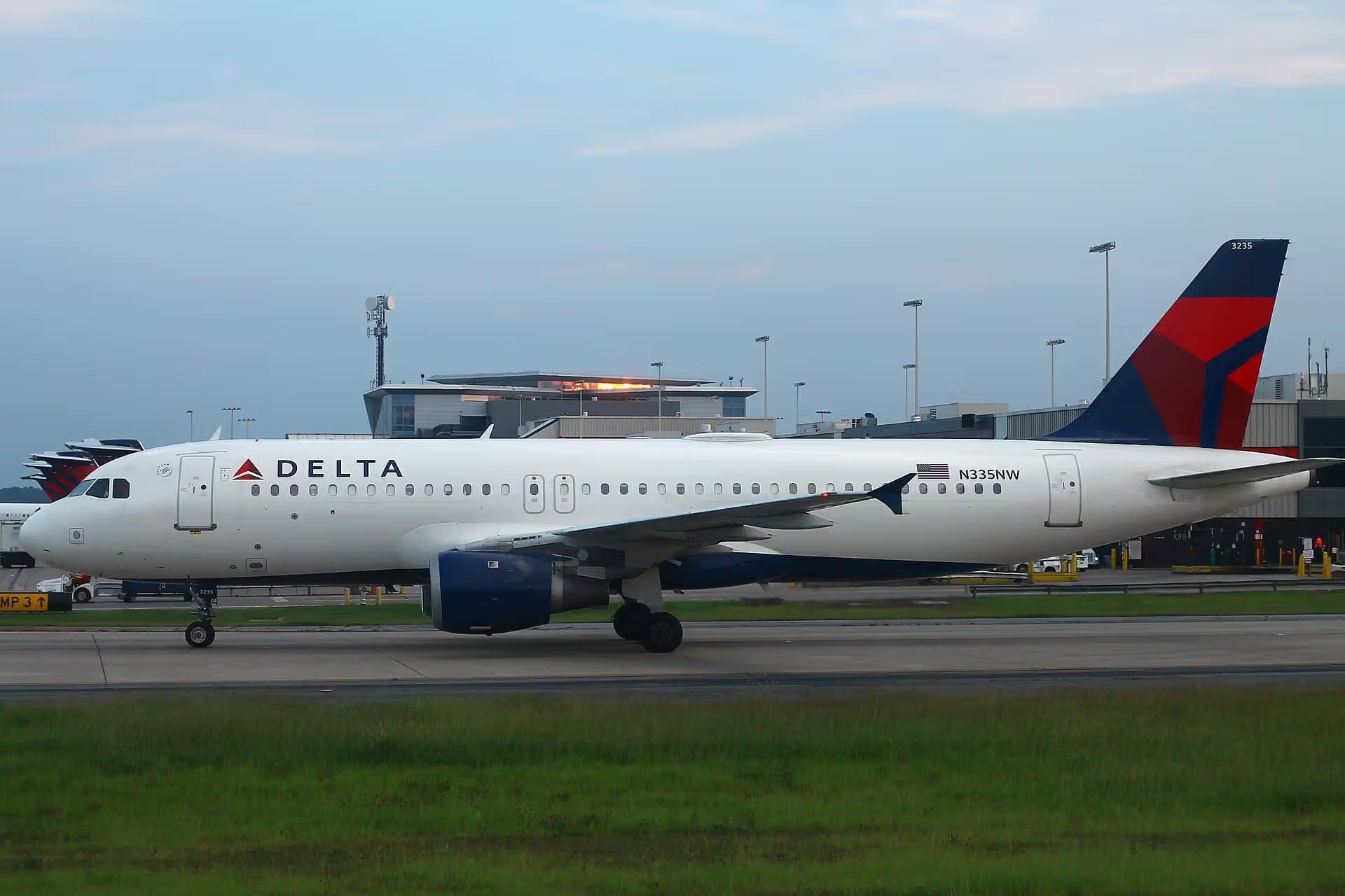 N335NW — Airbus