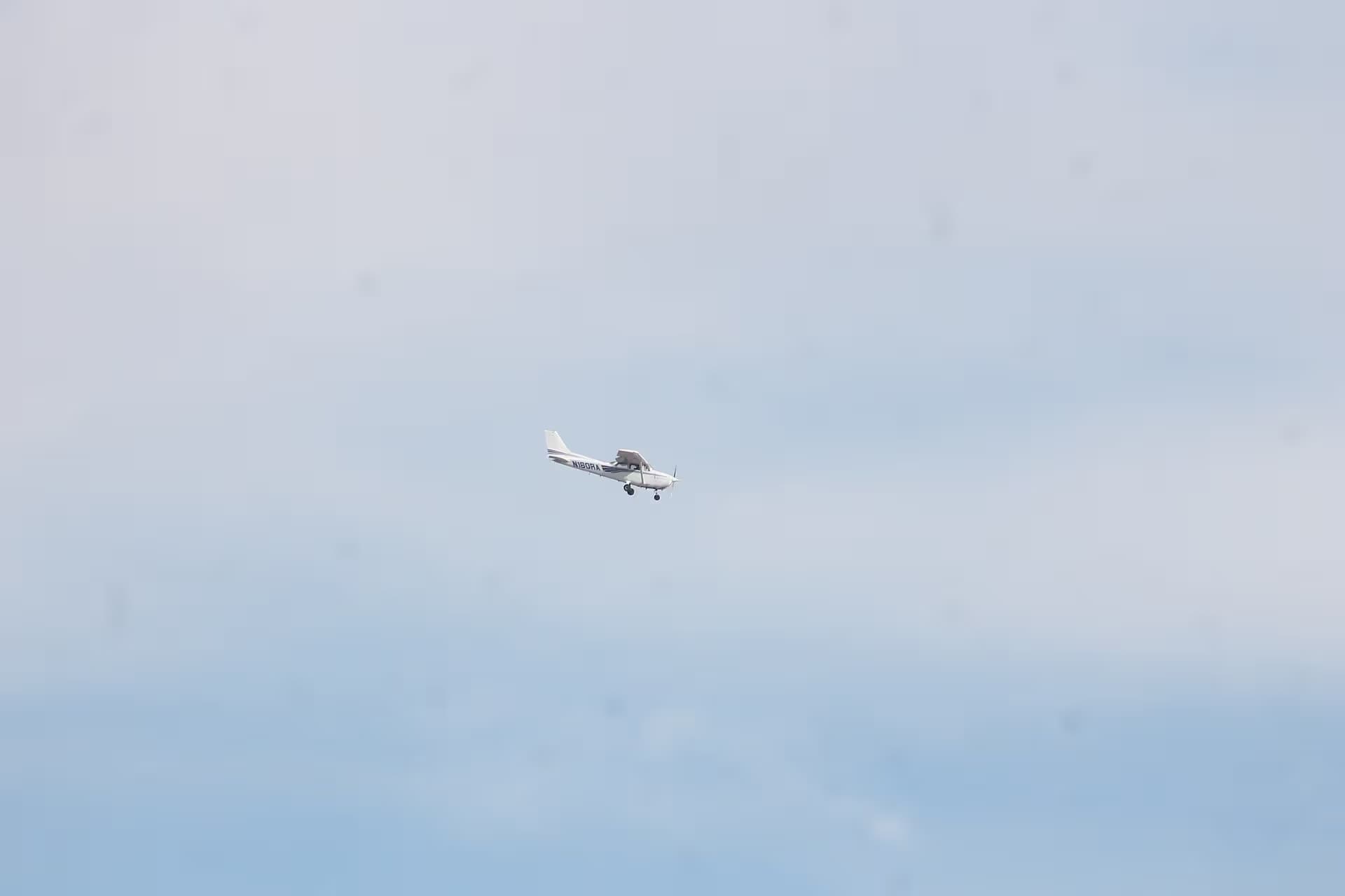 N180RA — Cessna