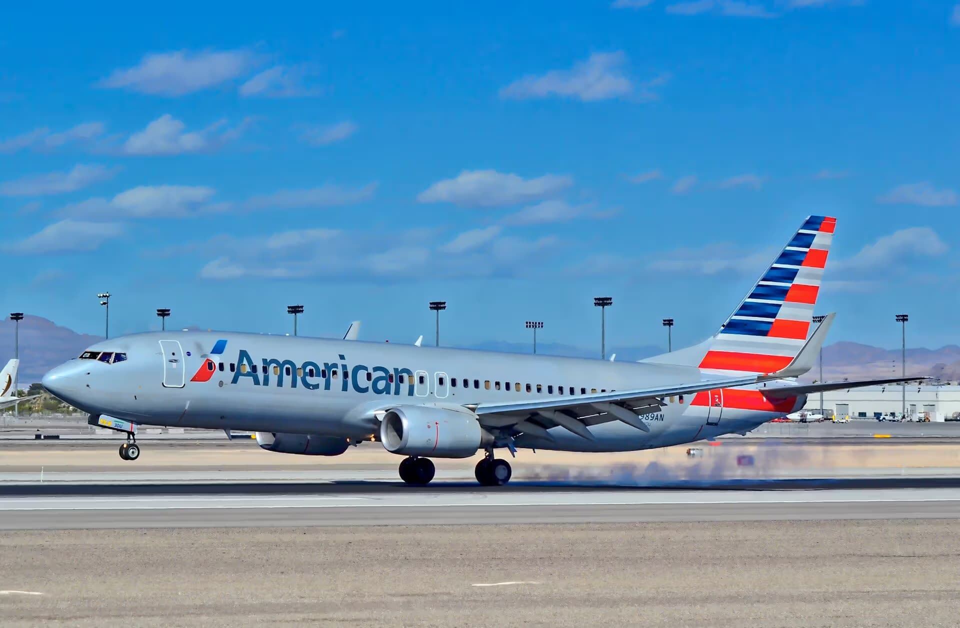 N989AN — Boeing