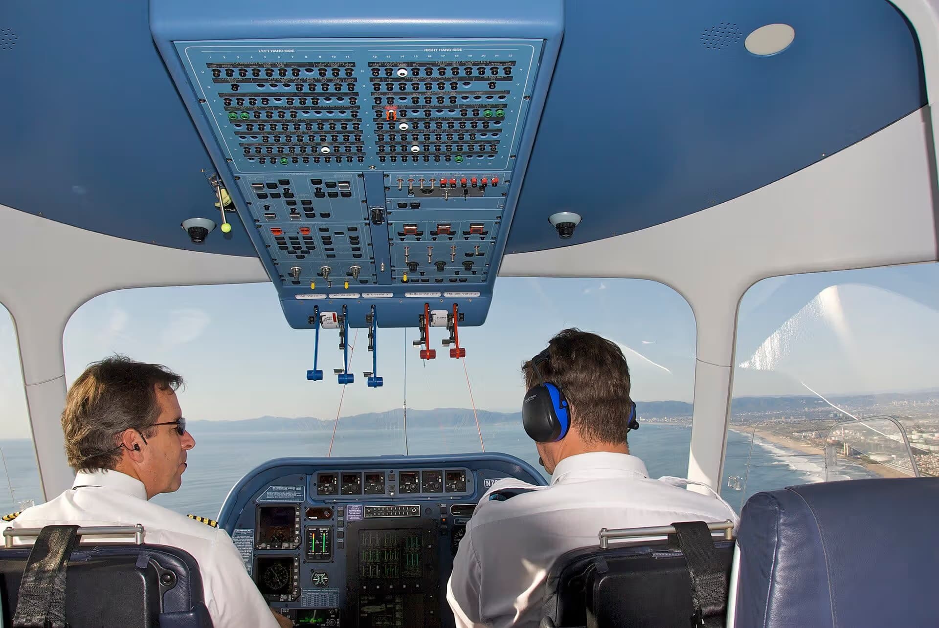 N704LZ — Aircraft