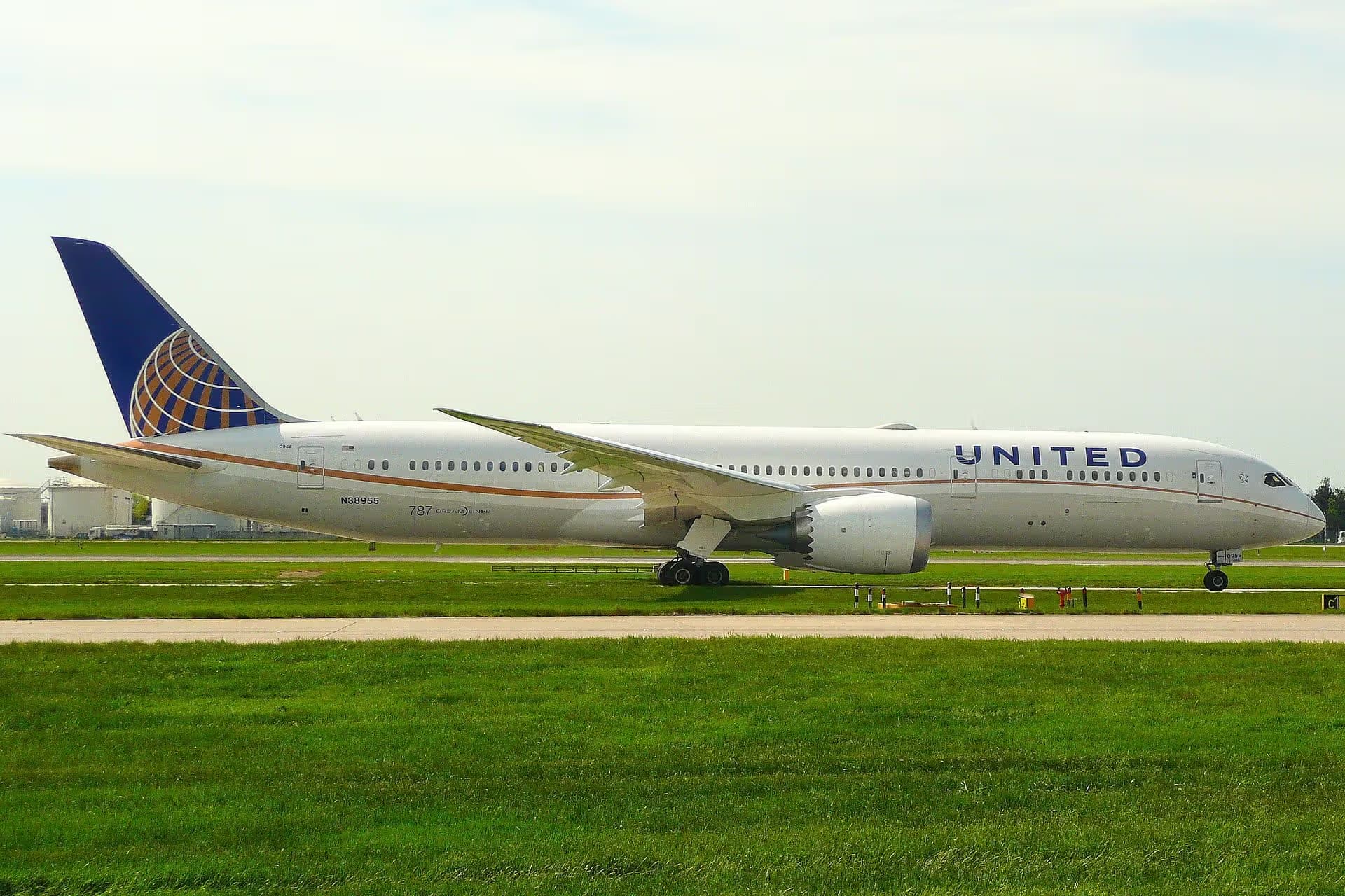 N38955 — Boeing
