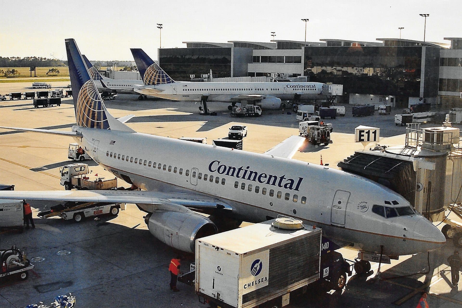 N38727 — Boeing