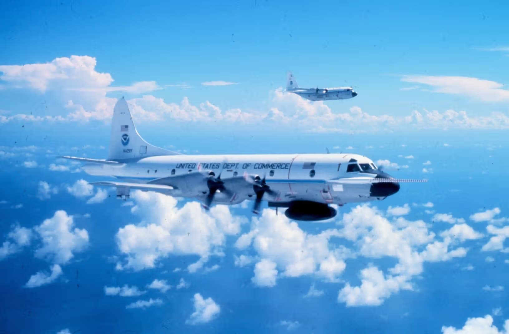 N42RF — Lockheed