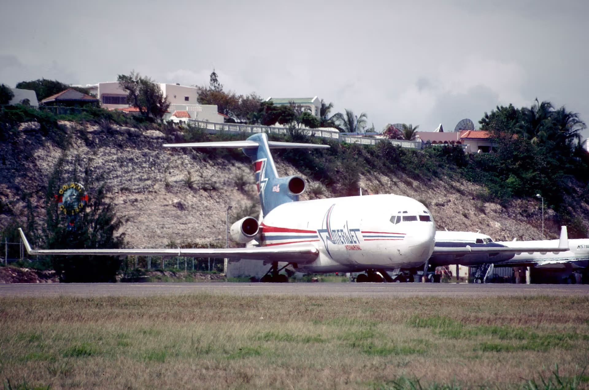 N395AJ — Boeing