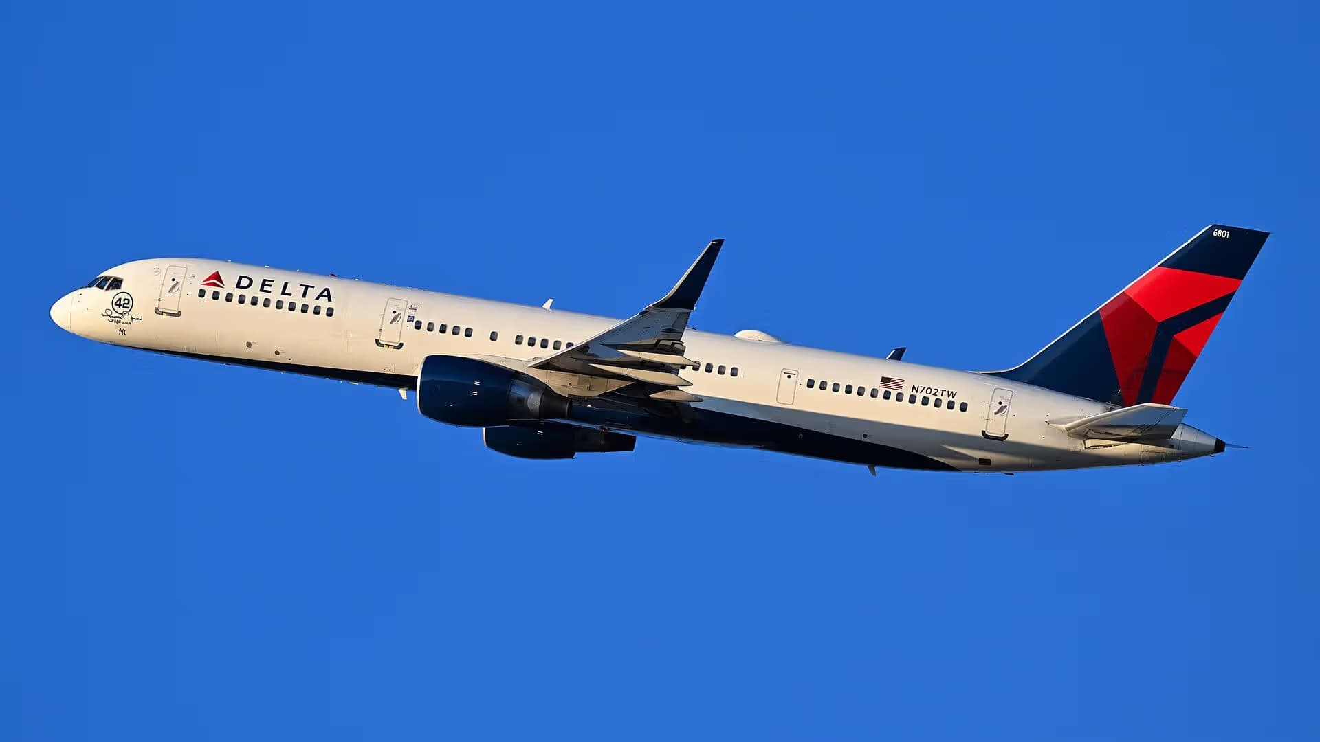 N702TW — Boeing