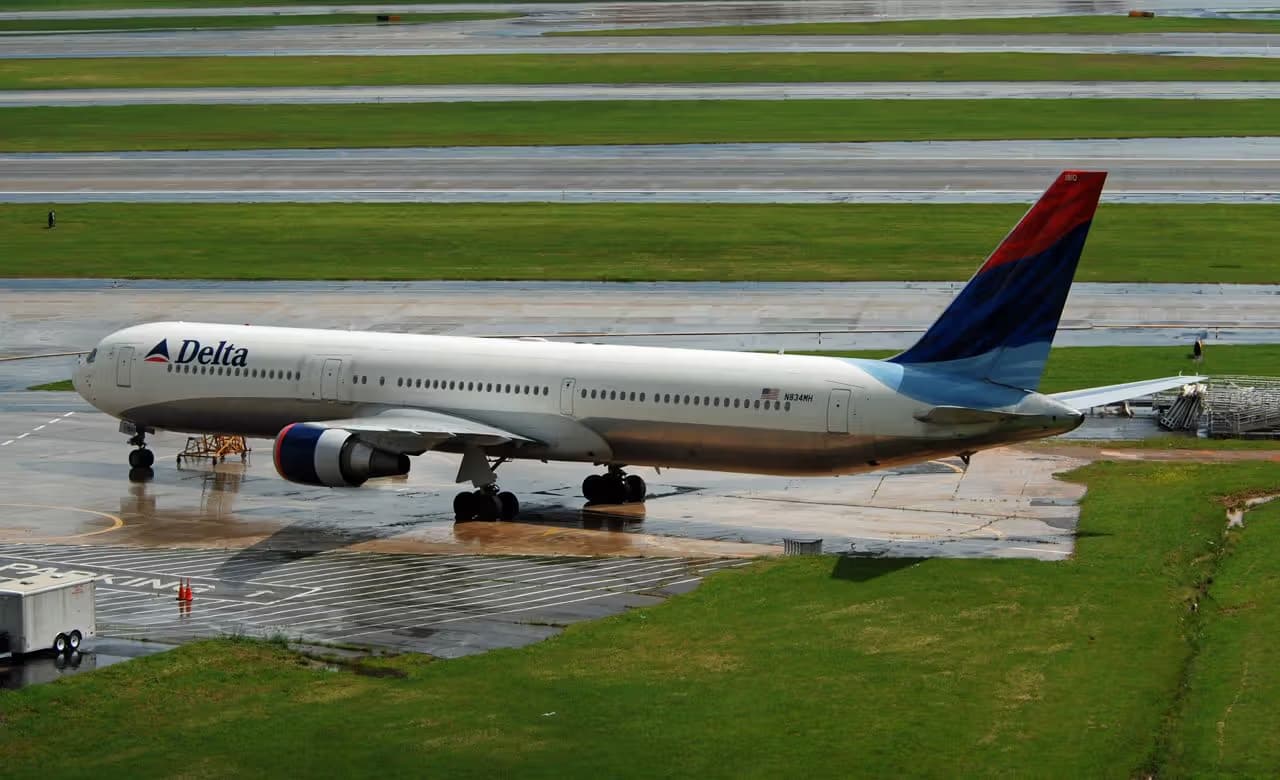N834MH — Boeing