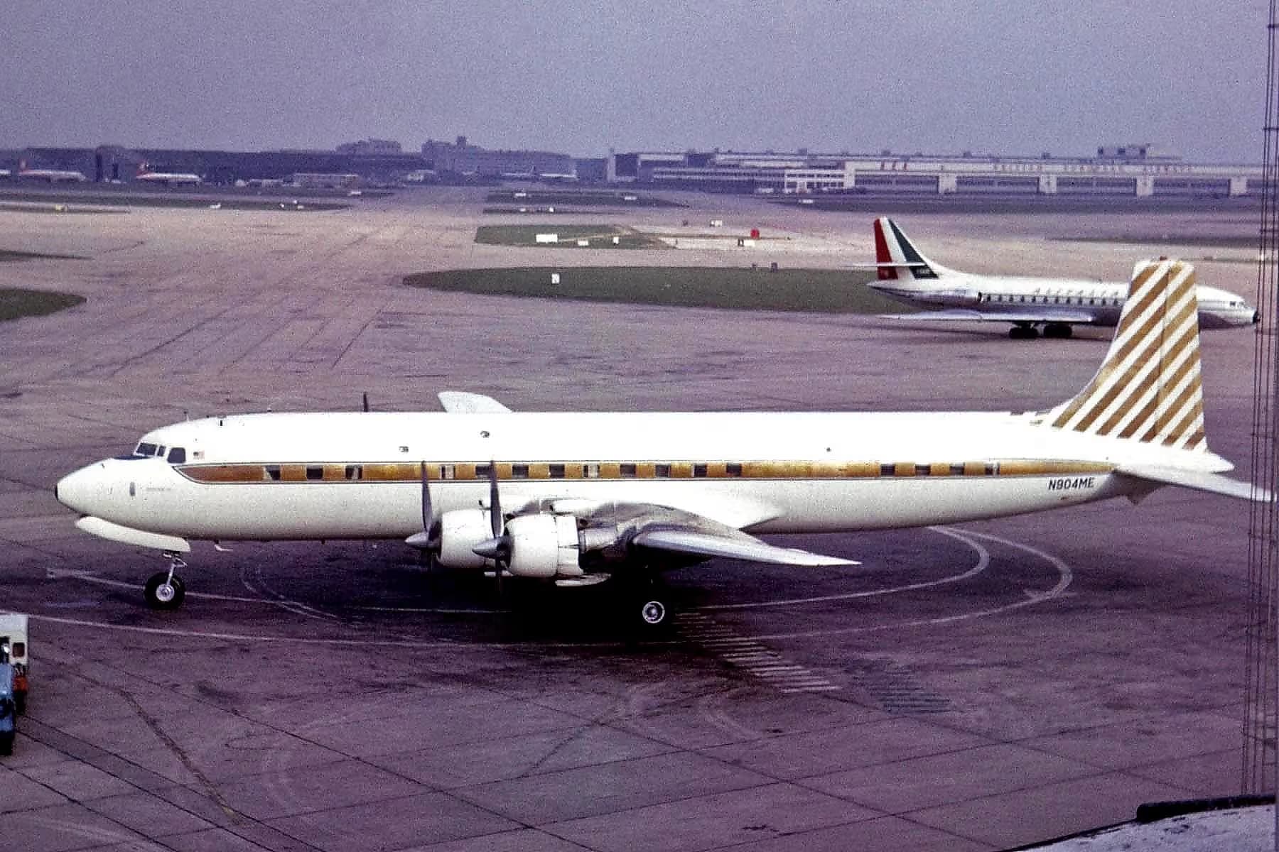 N904ME — Aircraft