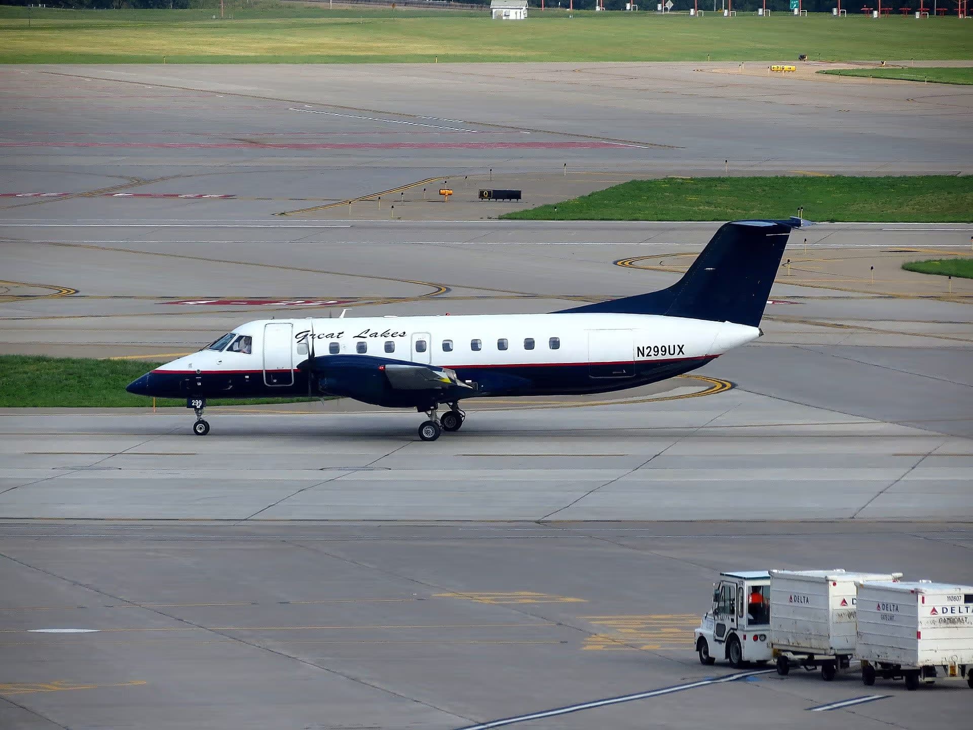 N299UX — Embraer