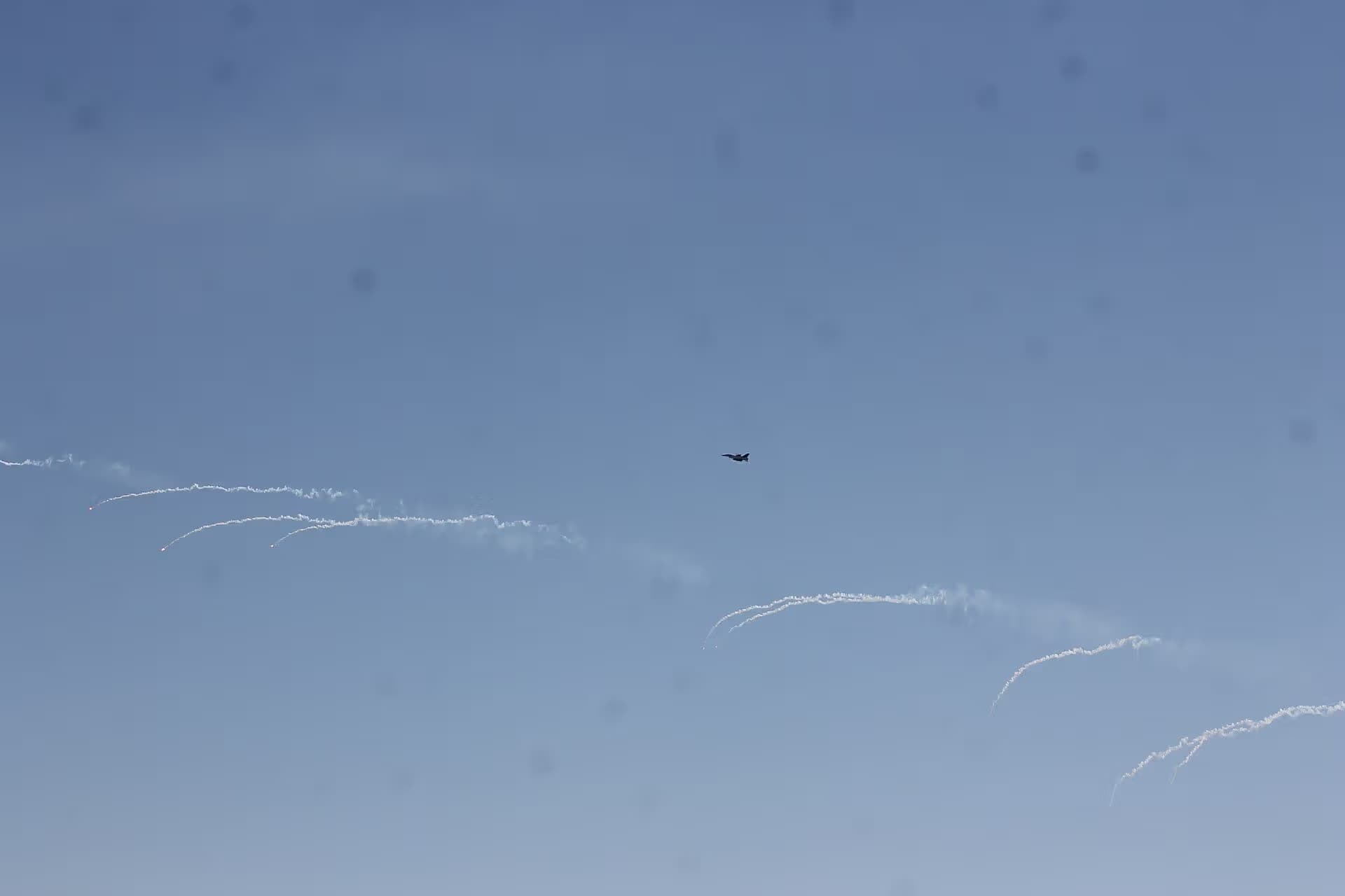 Unidentified — Aircraft