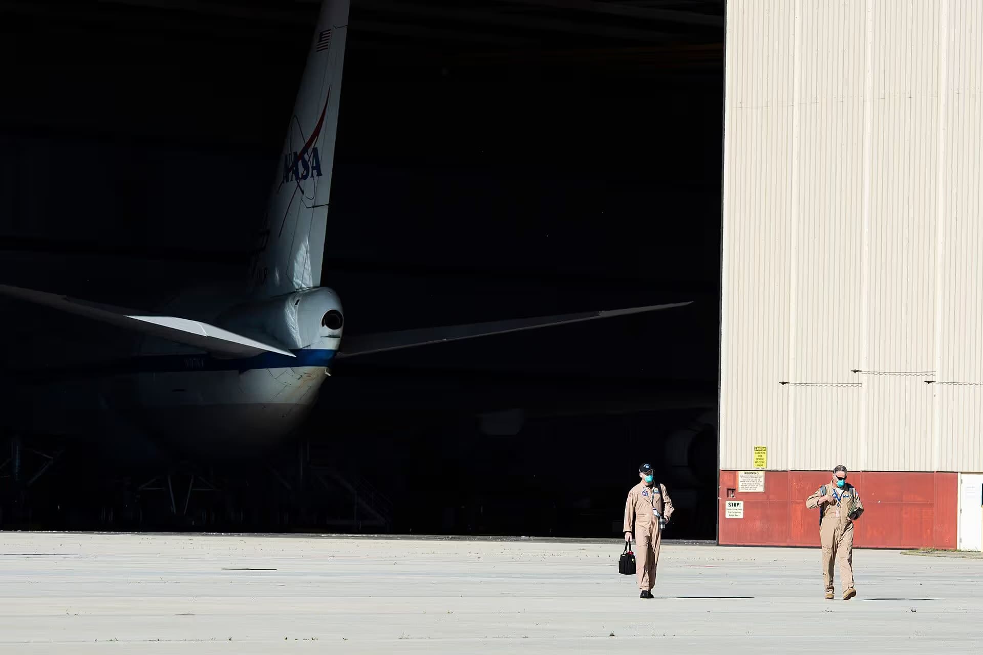 Unidentified — Aircraft