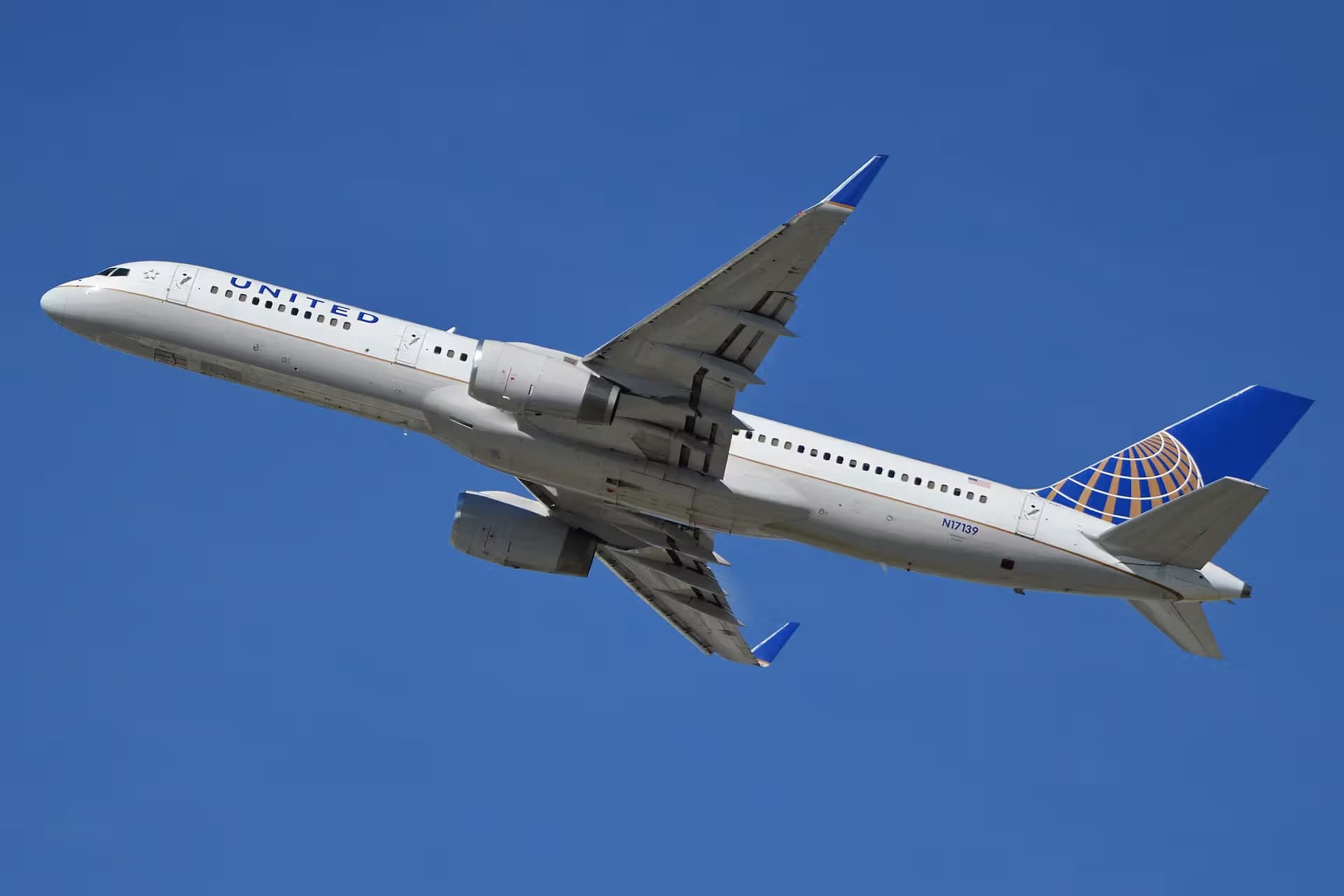 N17139 — Boeing