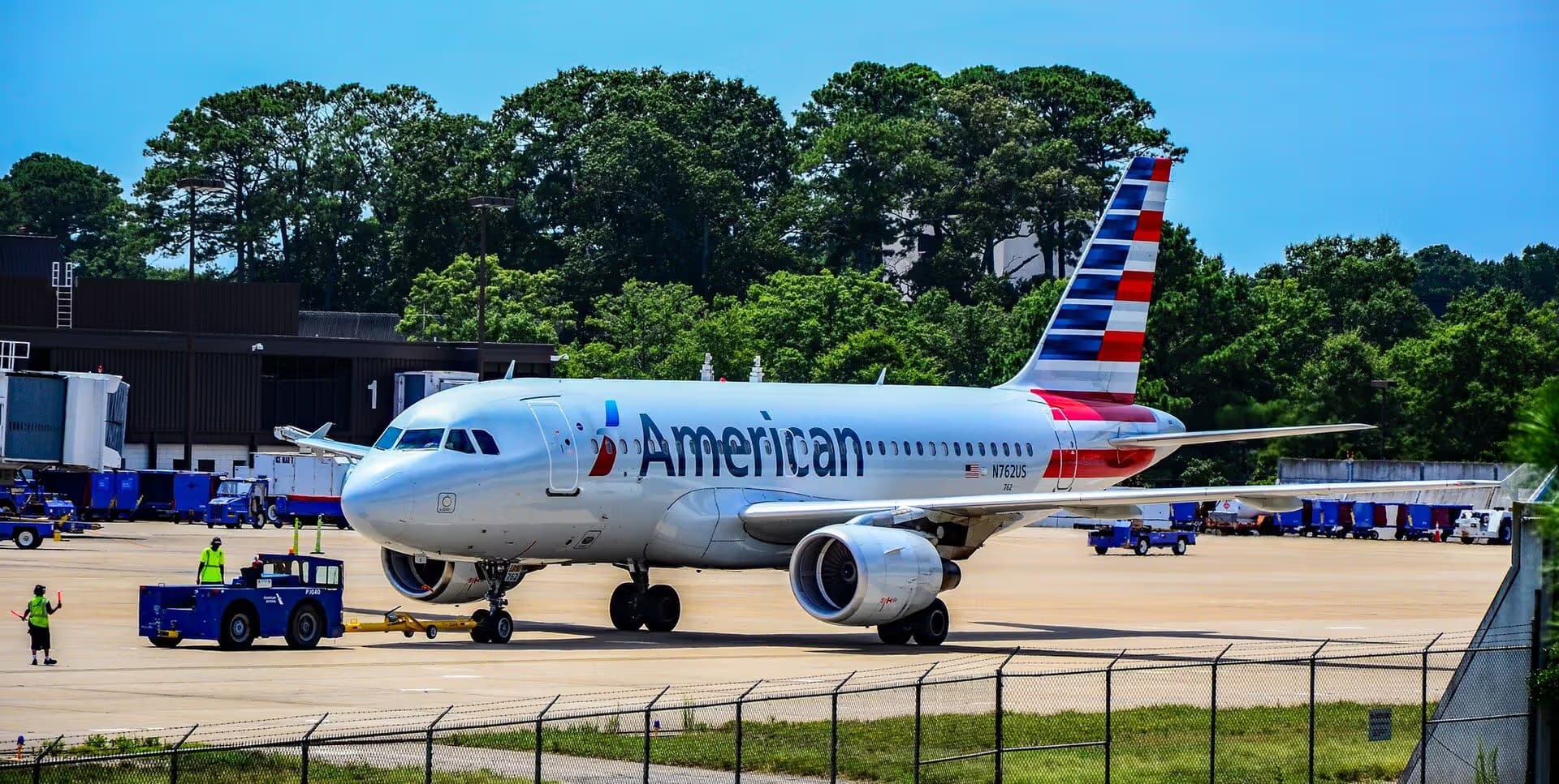 N762US — Airbus