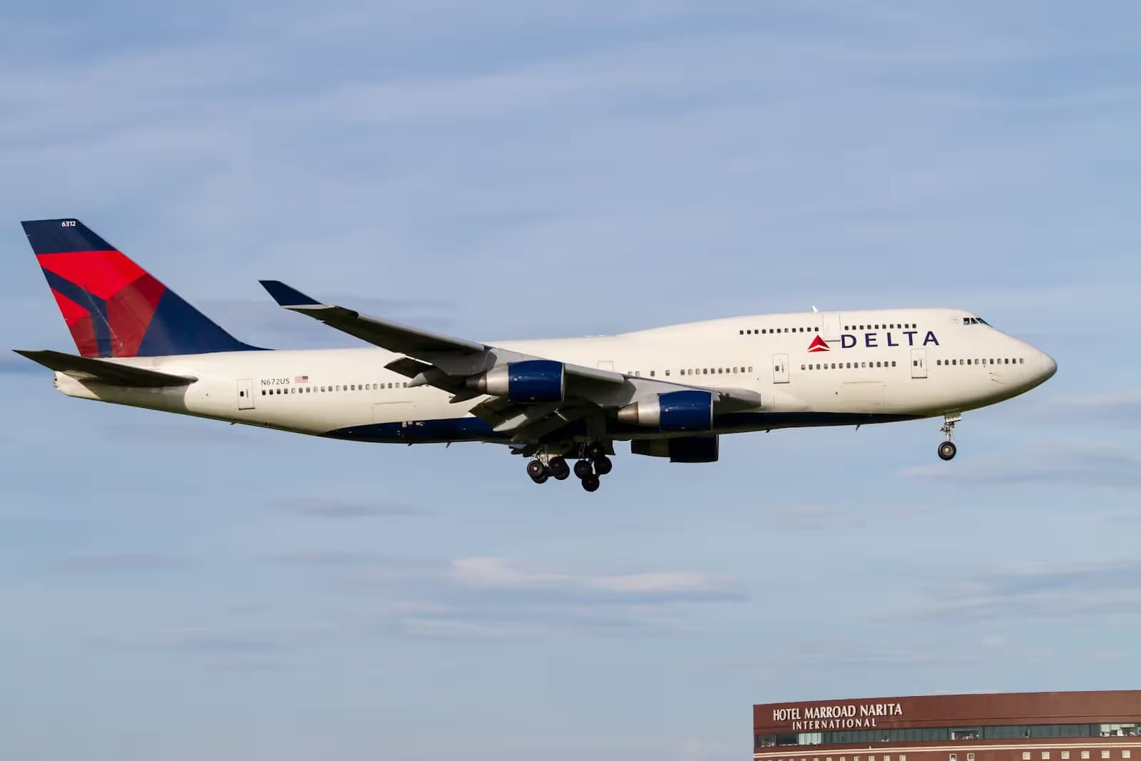 N672US — Boeing