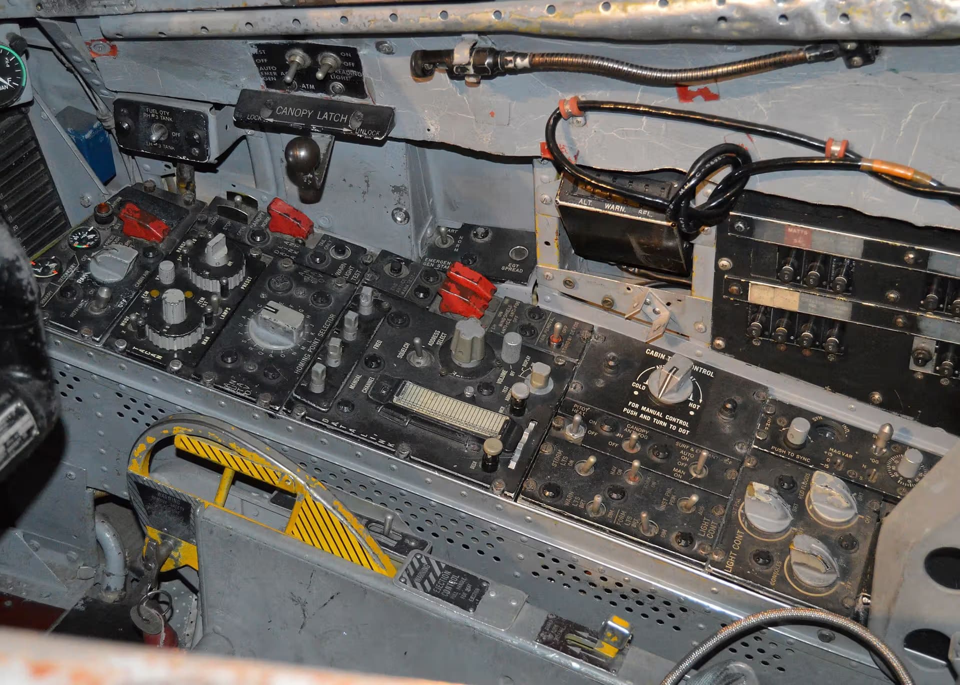Unidentified — Aircraft
