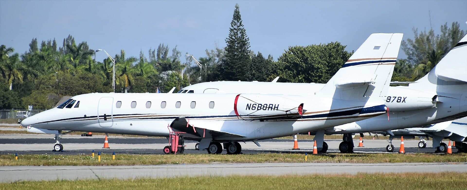 N680RH — Business jet