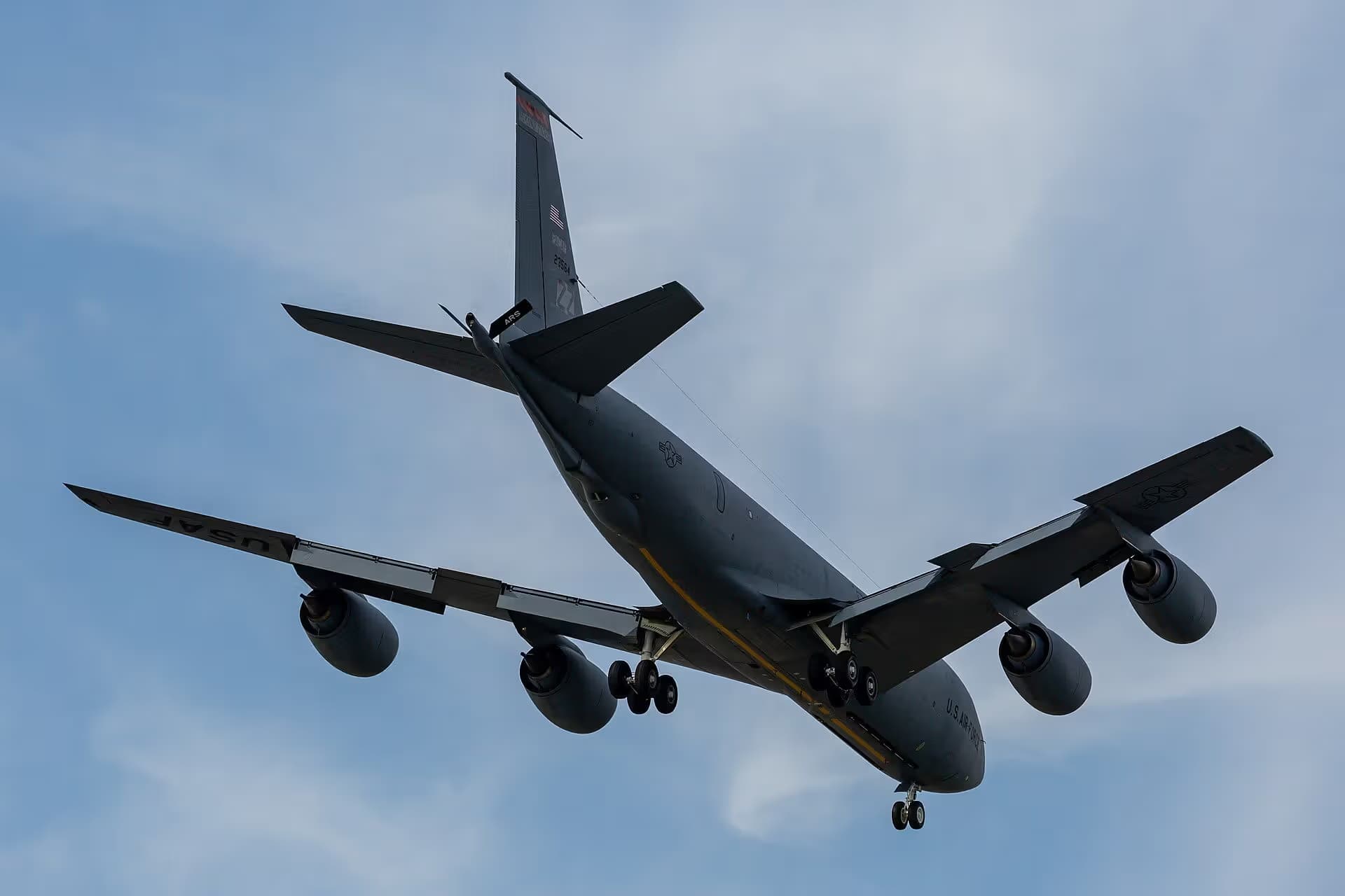 Unidentified — Boeing