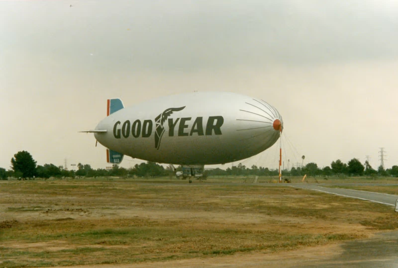 Unidentified — Aircraft