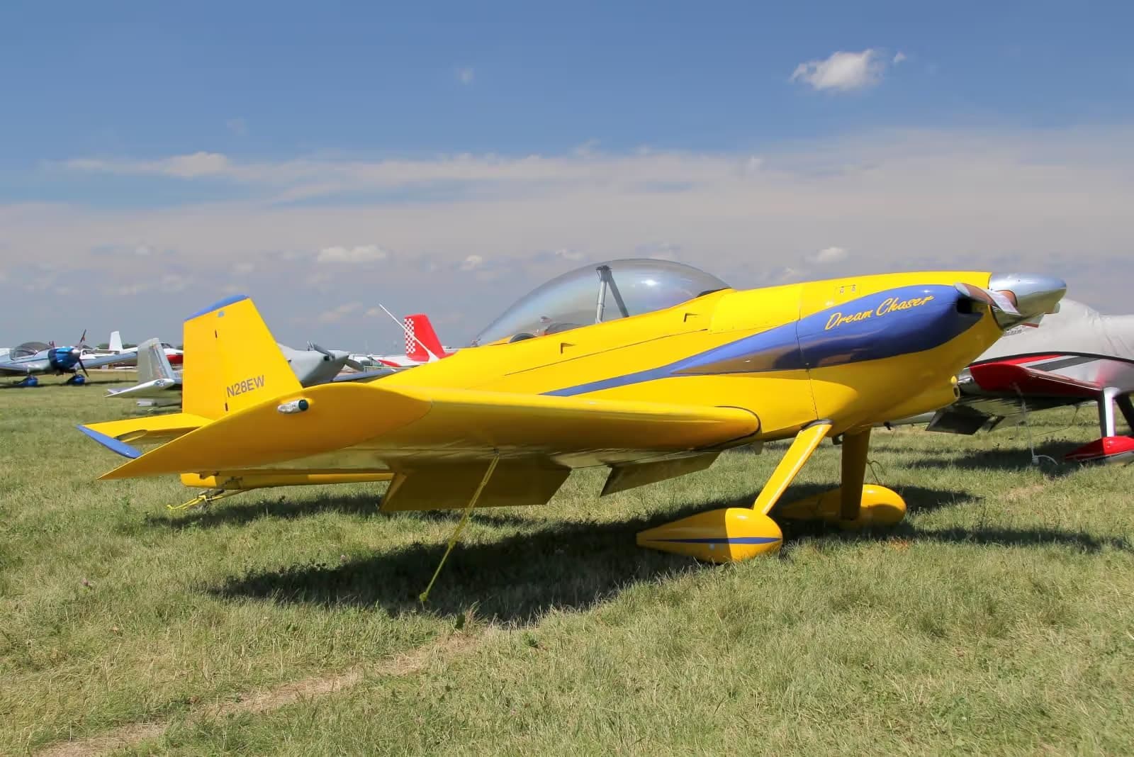N28EW — Single-engine aircraft