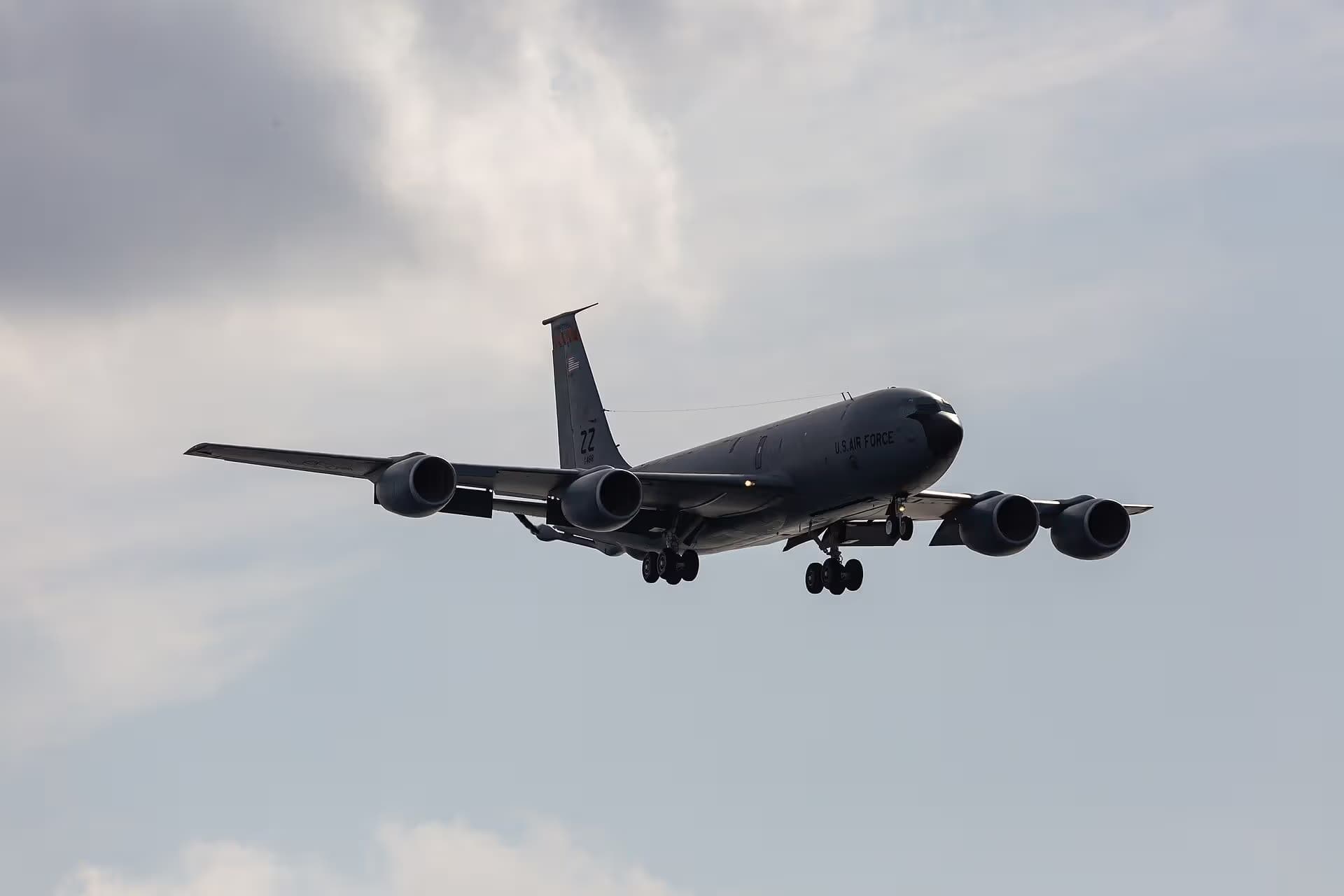 Unidentified — Aircraft