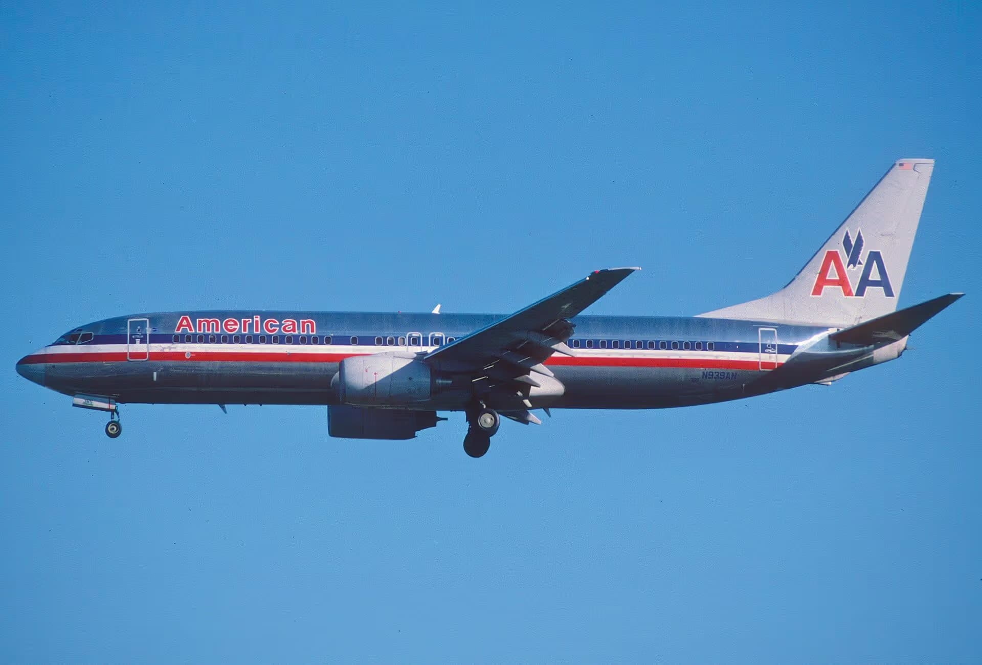 N939AN — Boeing