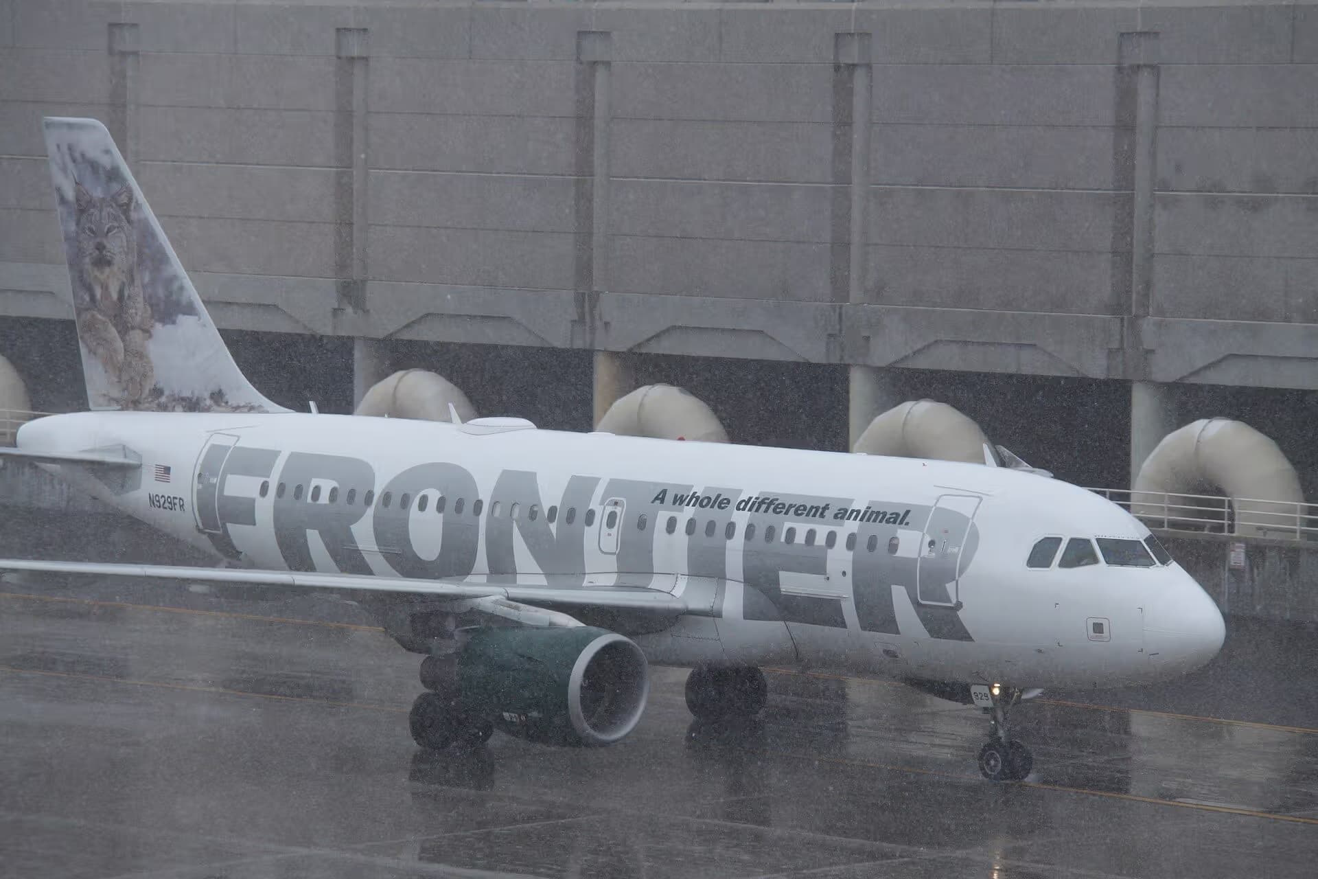 N929FR — Airbus