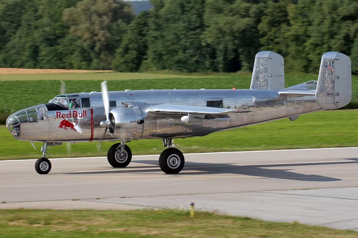 N6123C — Warbird