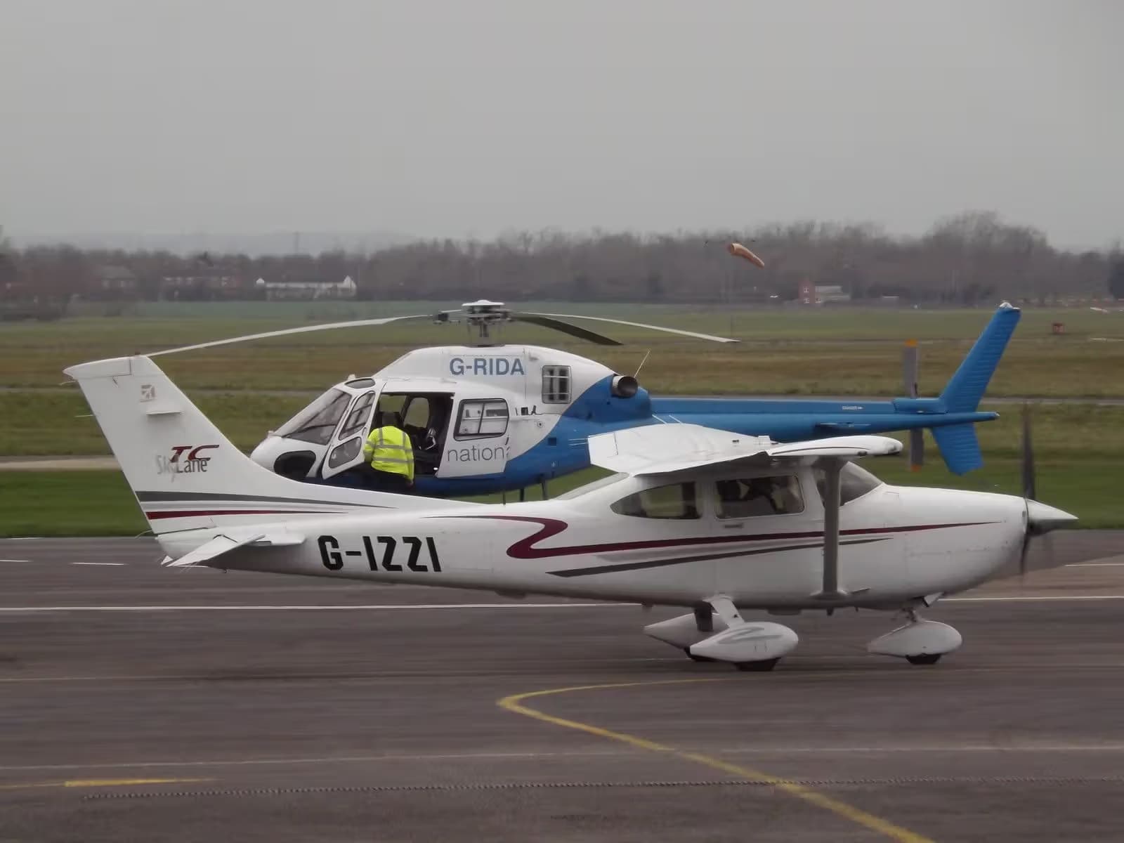 G-IZZI — Cessna