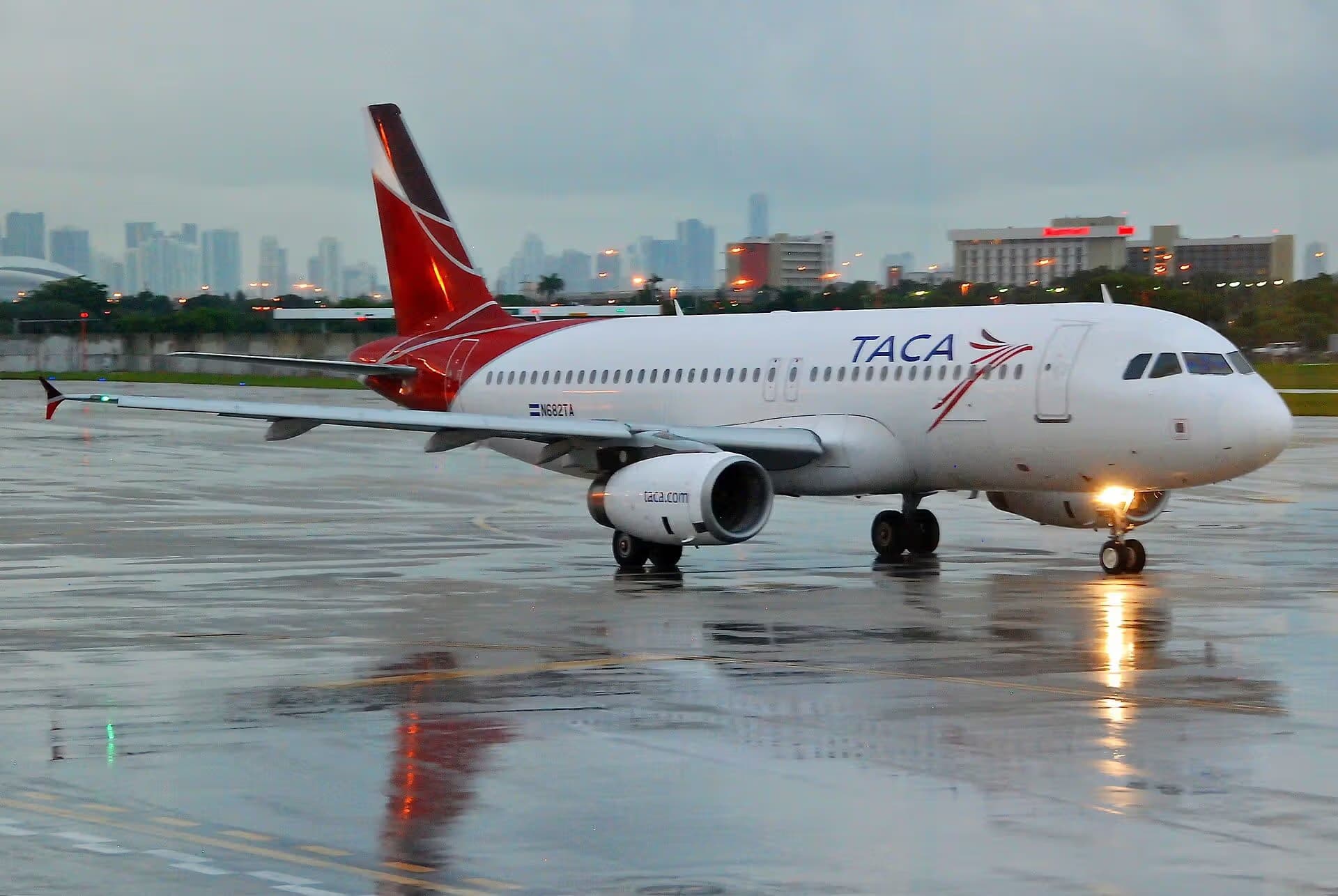 N682TA — Airbus
