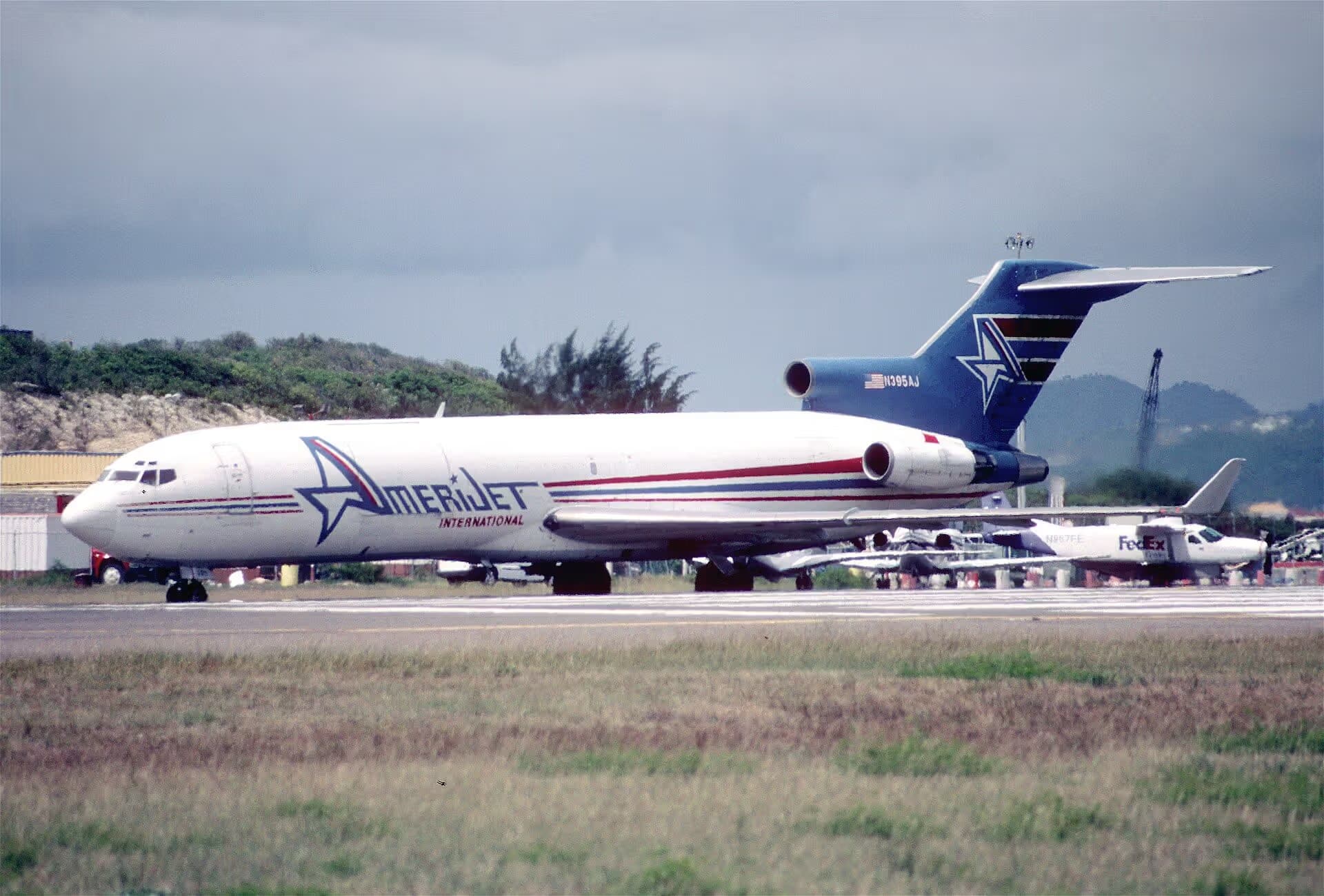N395AJ — Boeing