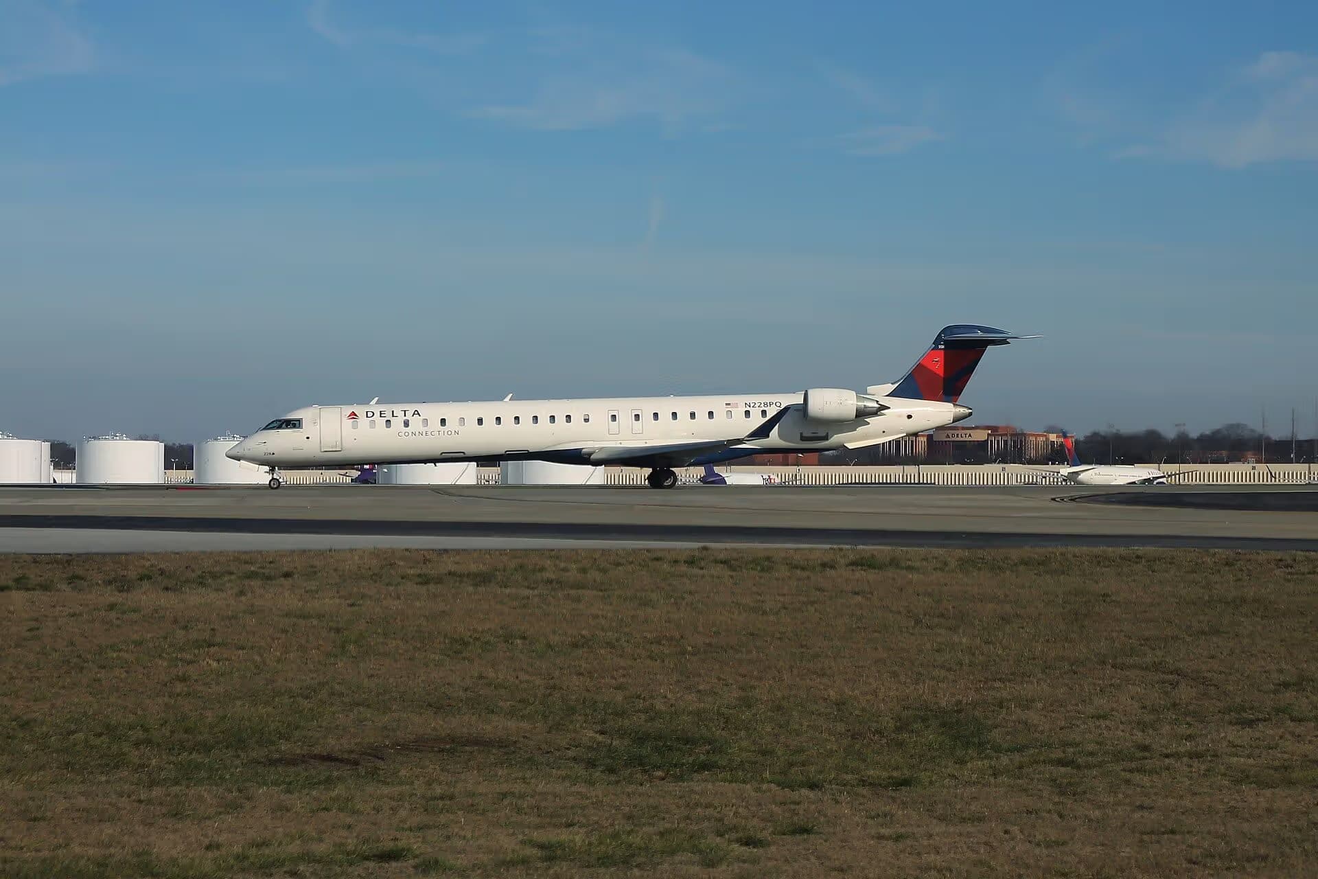 N228PQ — Bombardier