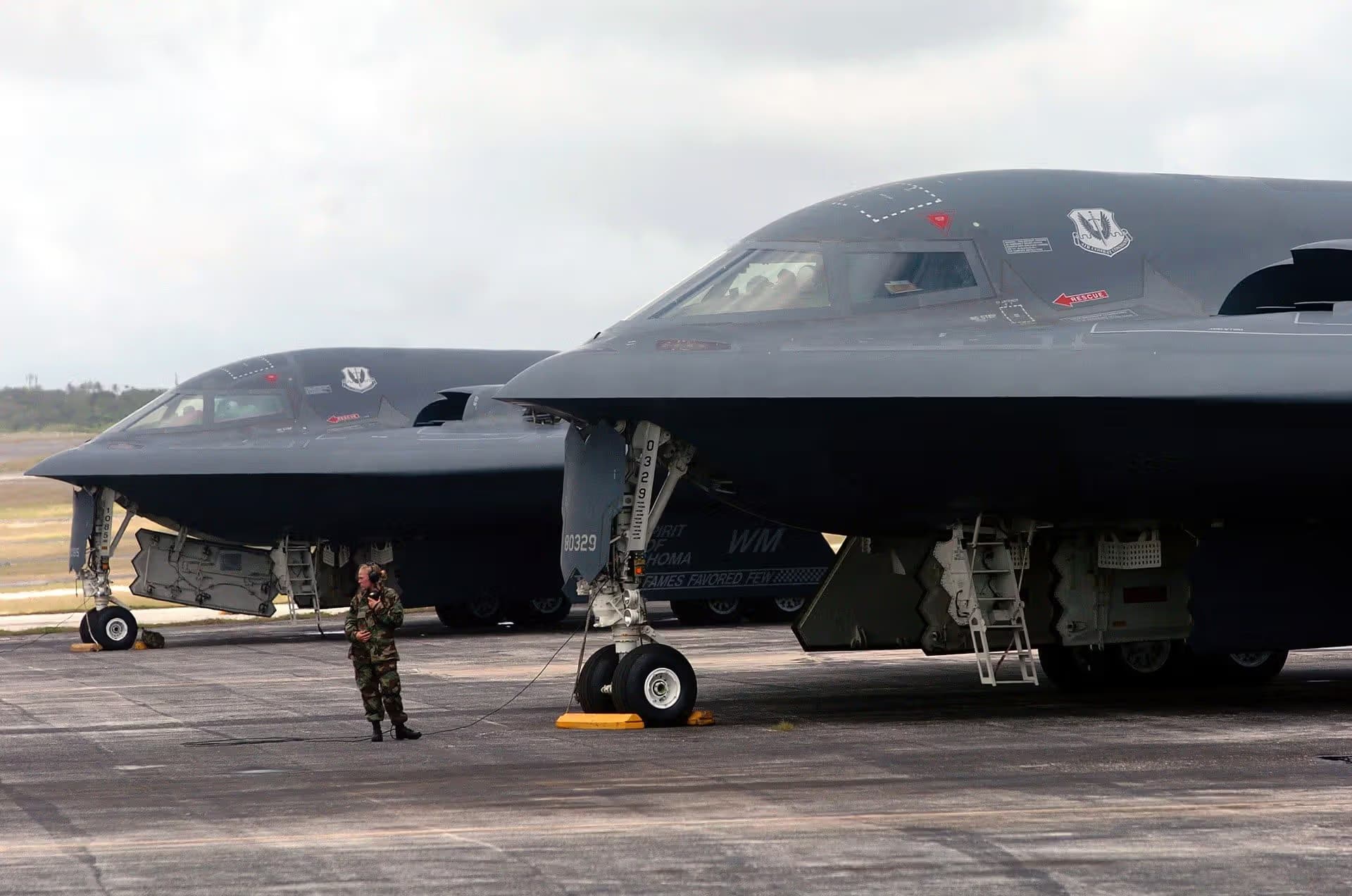 Unidentified — Aircraft