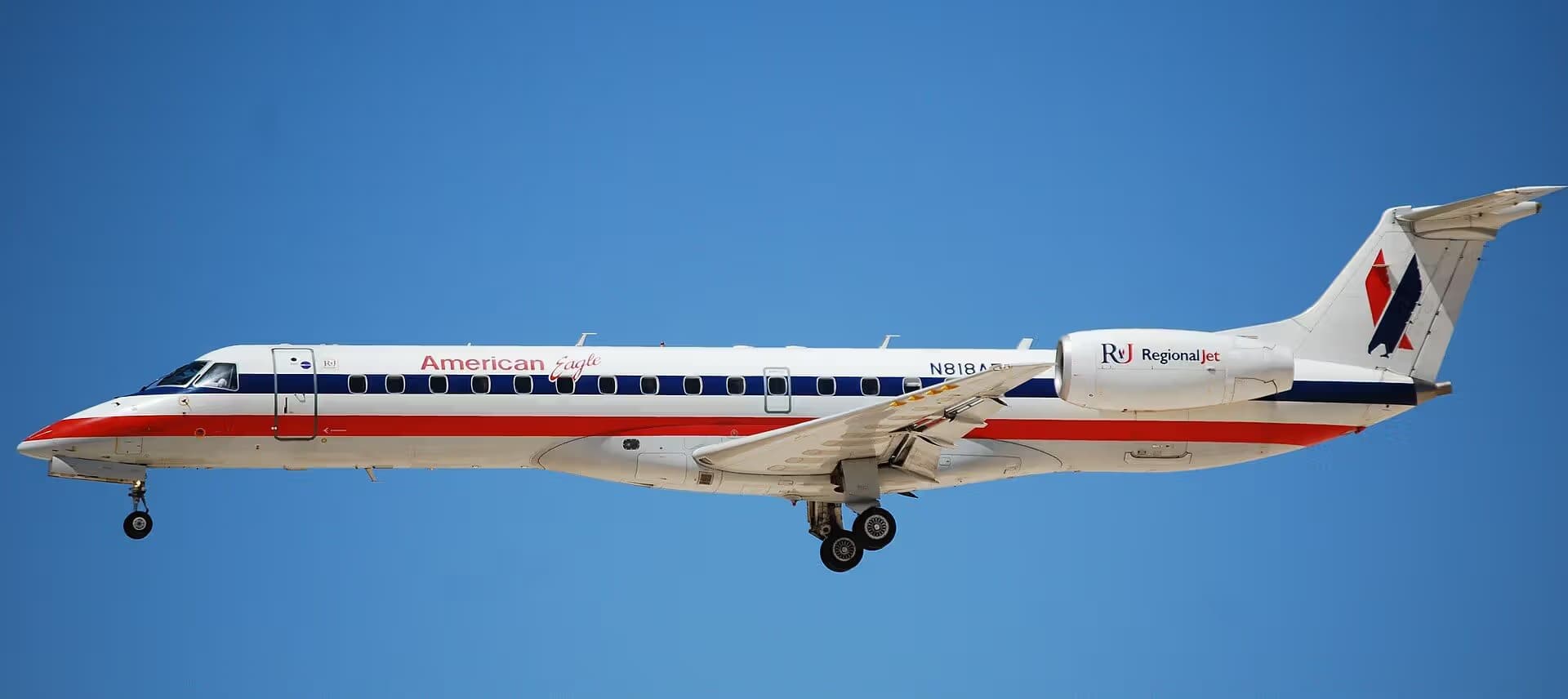 N818AE — Embraer