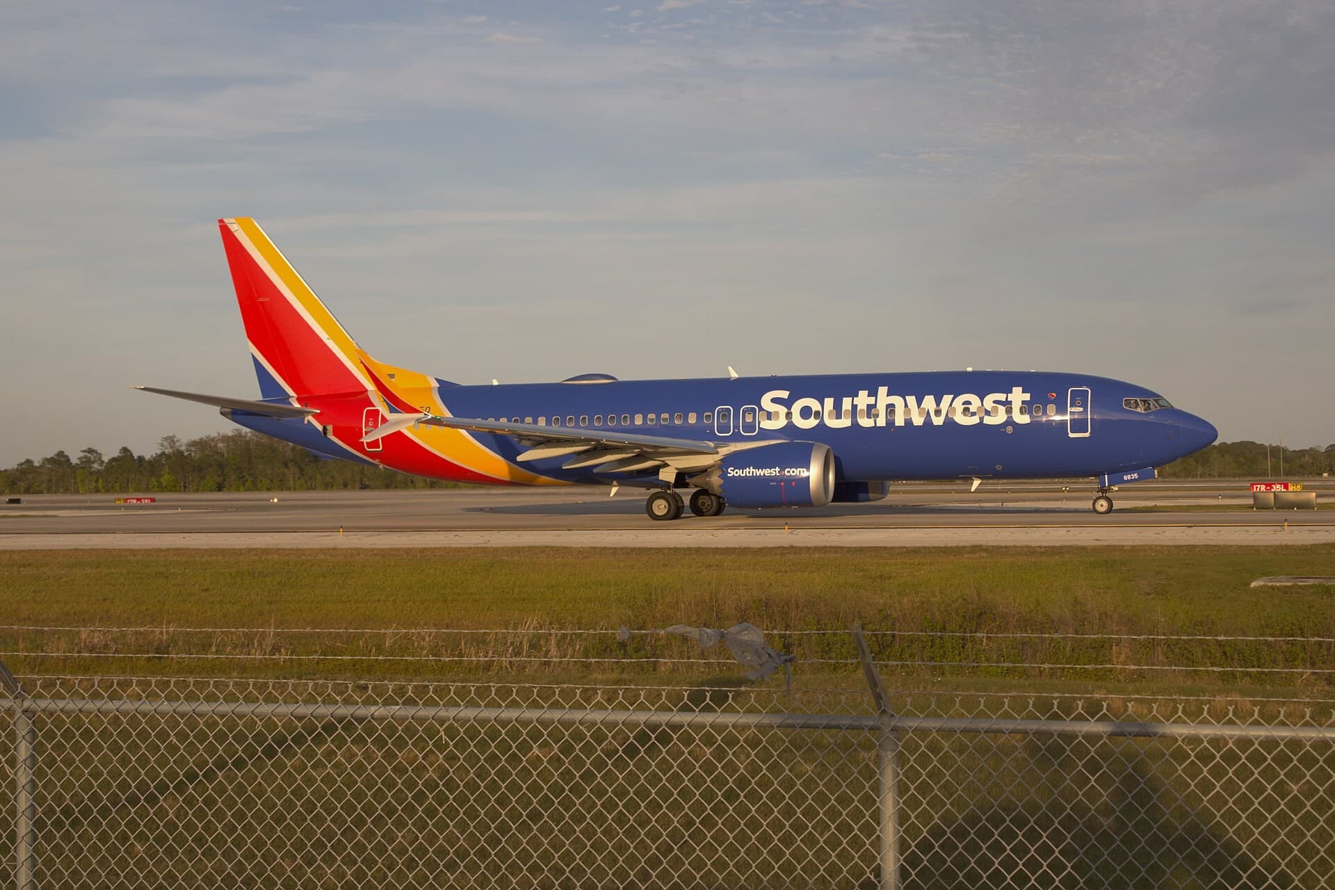 N8835Q — Boeing