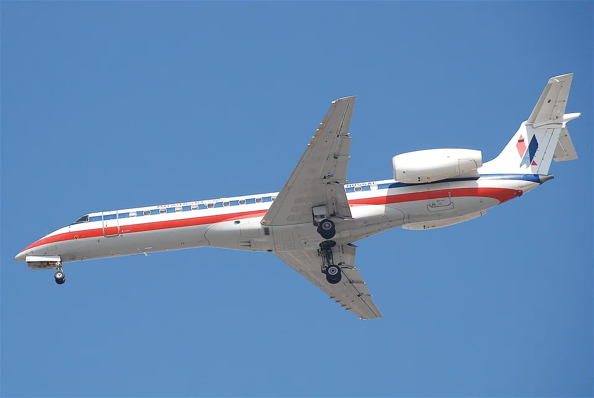 N856AE — Embraer