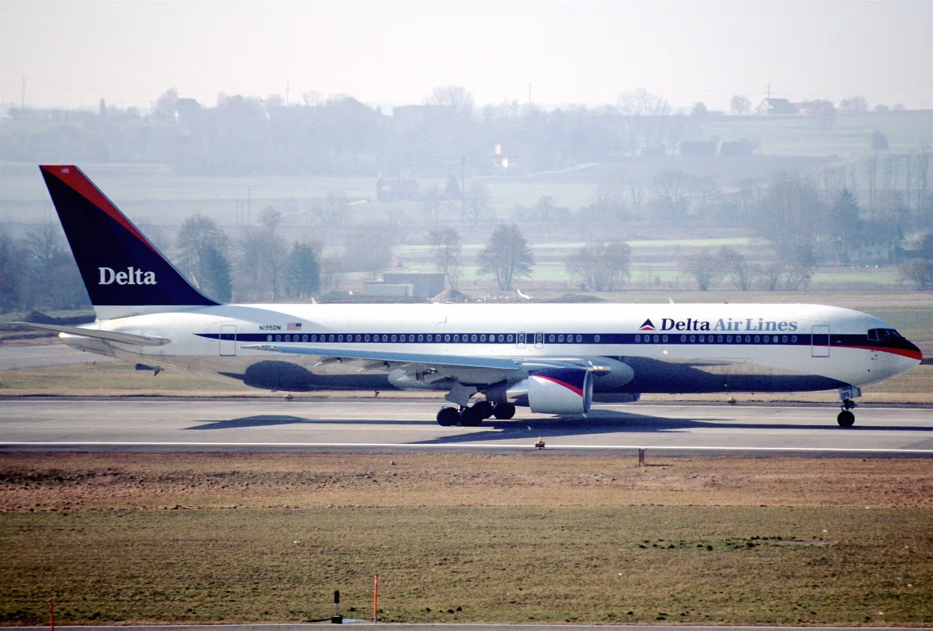 N195DN — Boeing