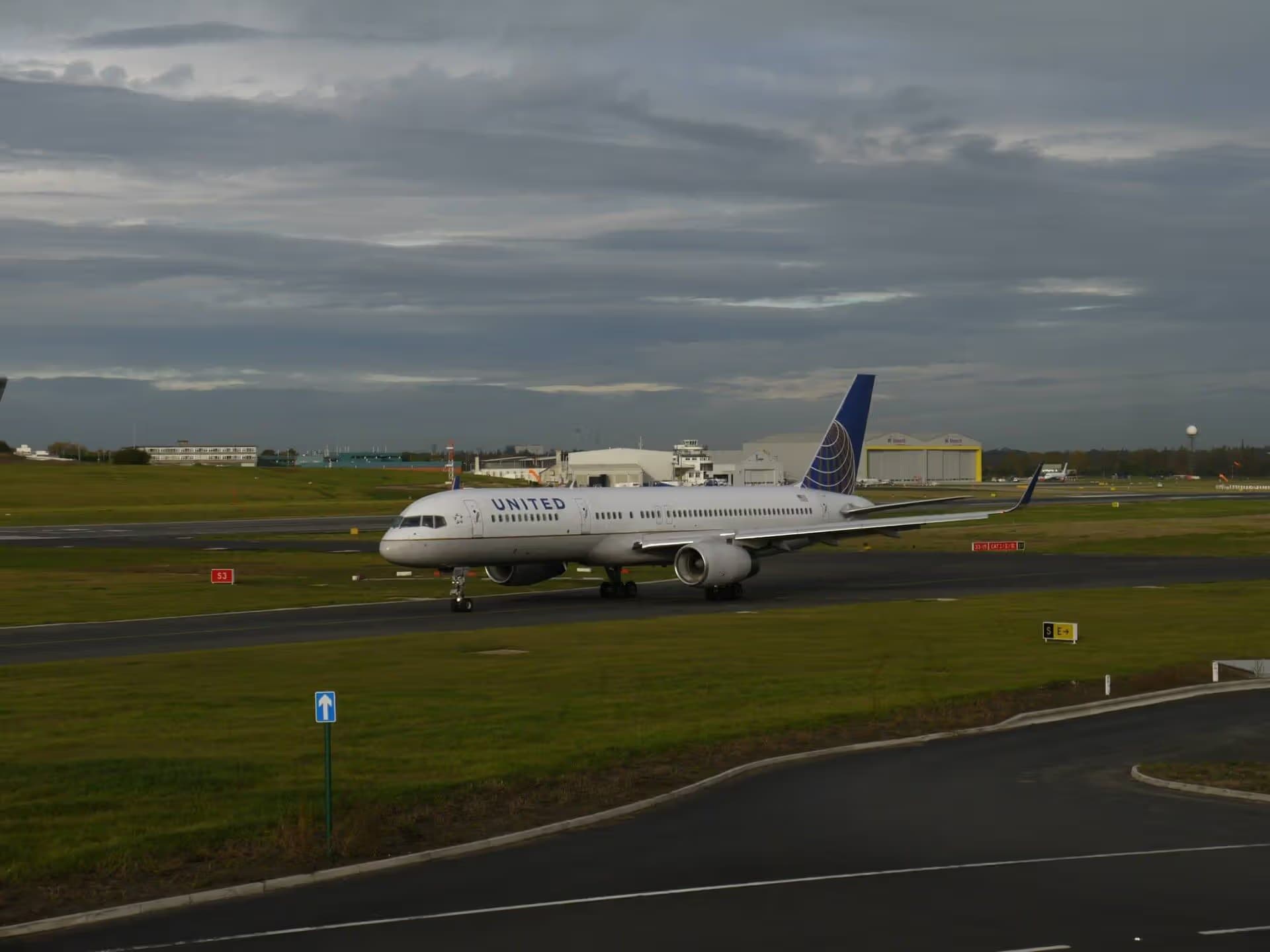 N48127 — Boeing