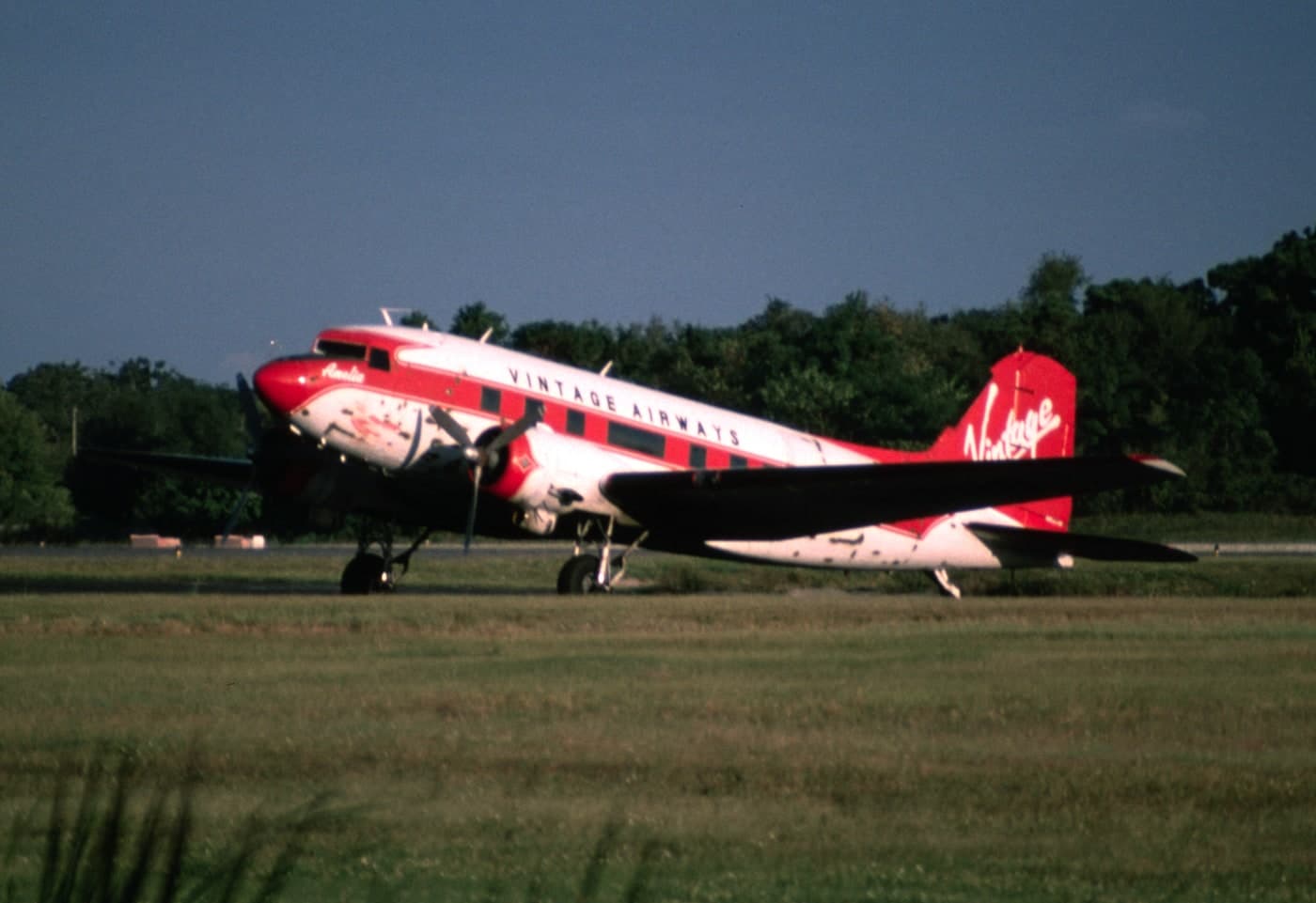 N12RB — Douglas