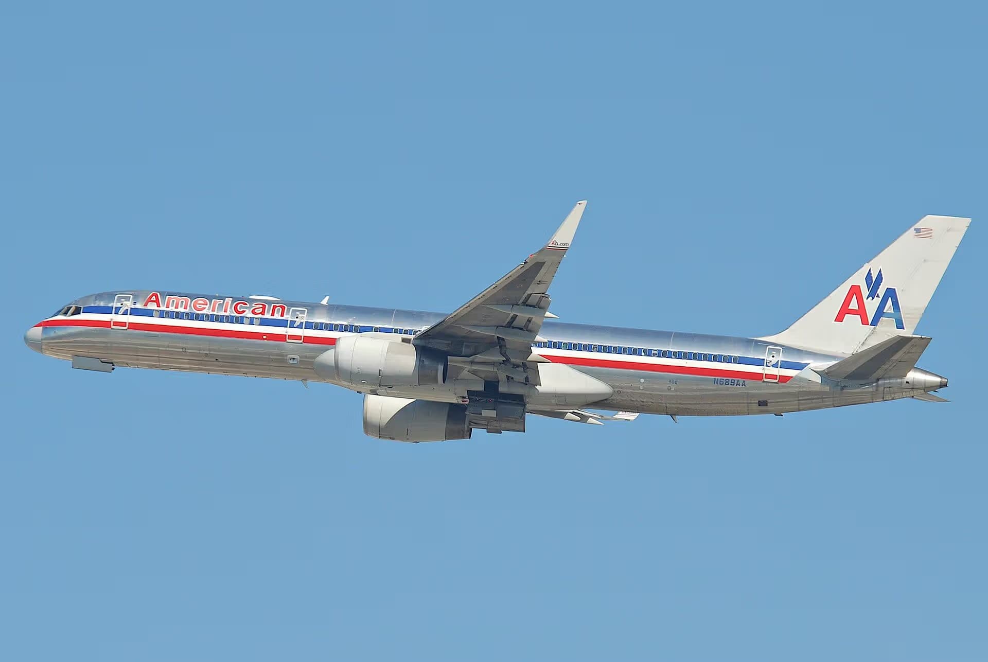 N689AA — Boeing