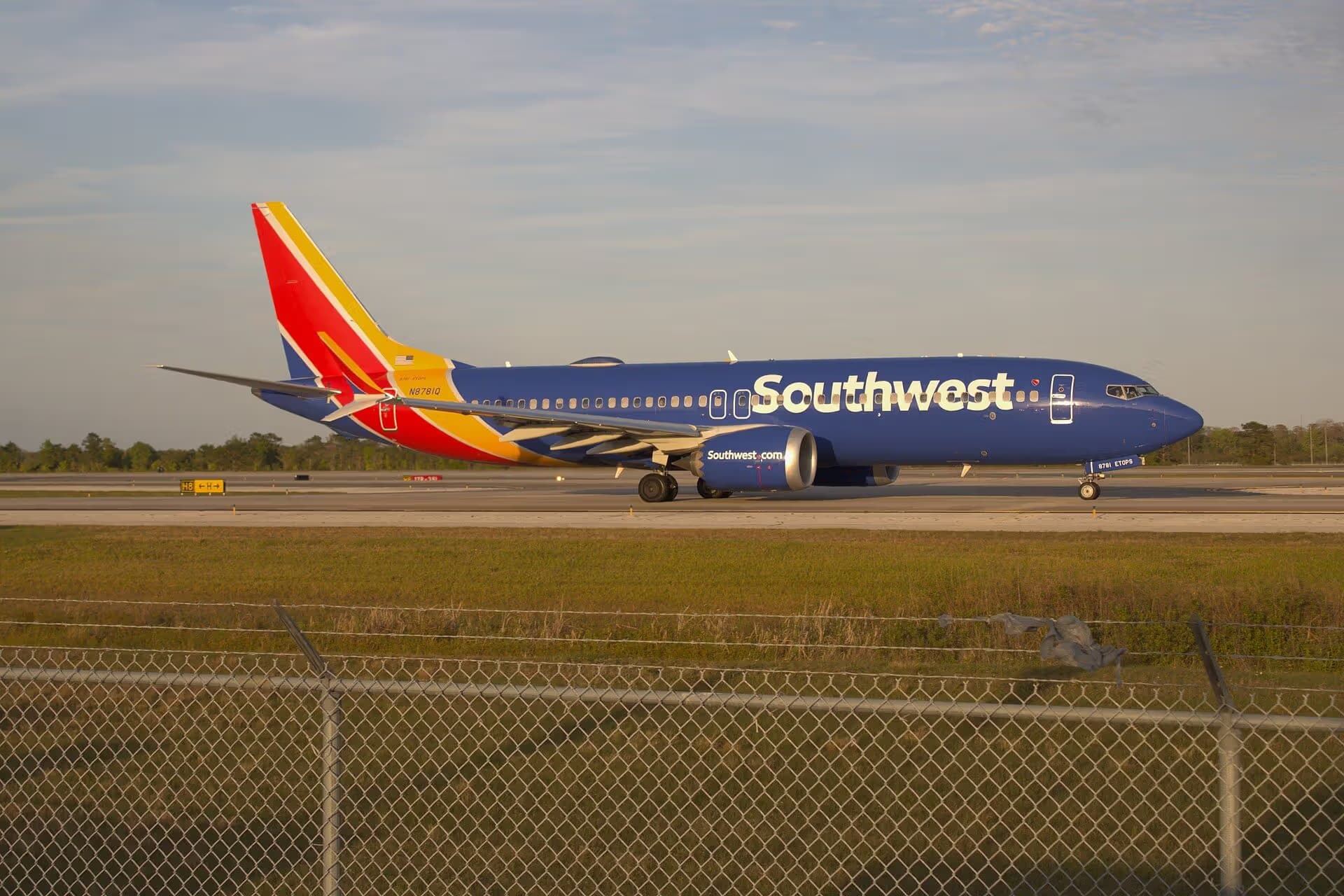 N8781Q — Boeing