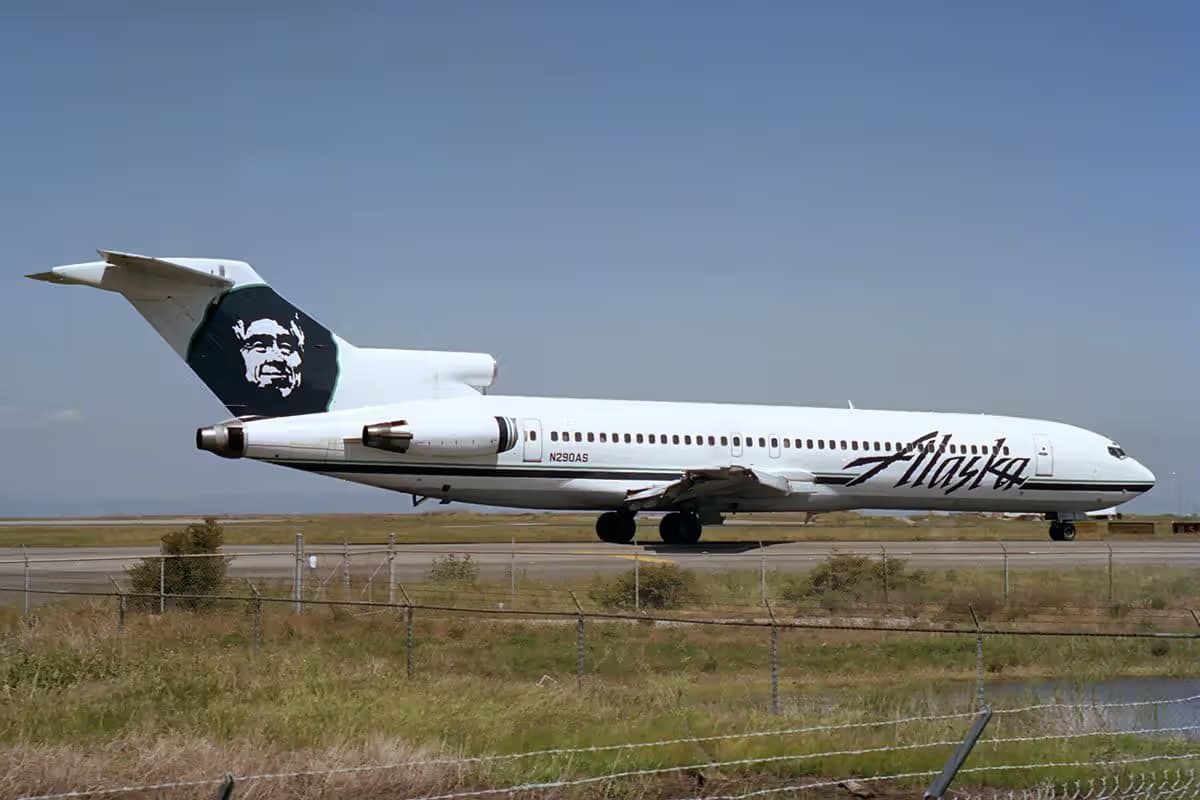 N290AS — Boeing