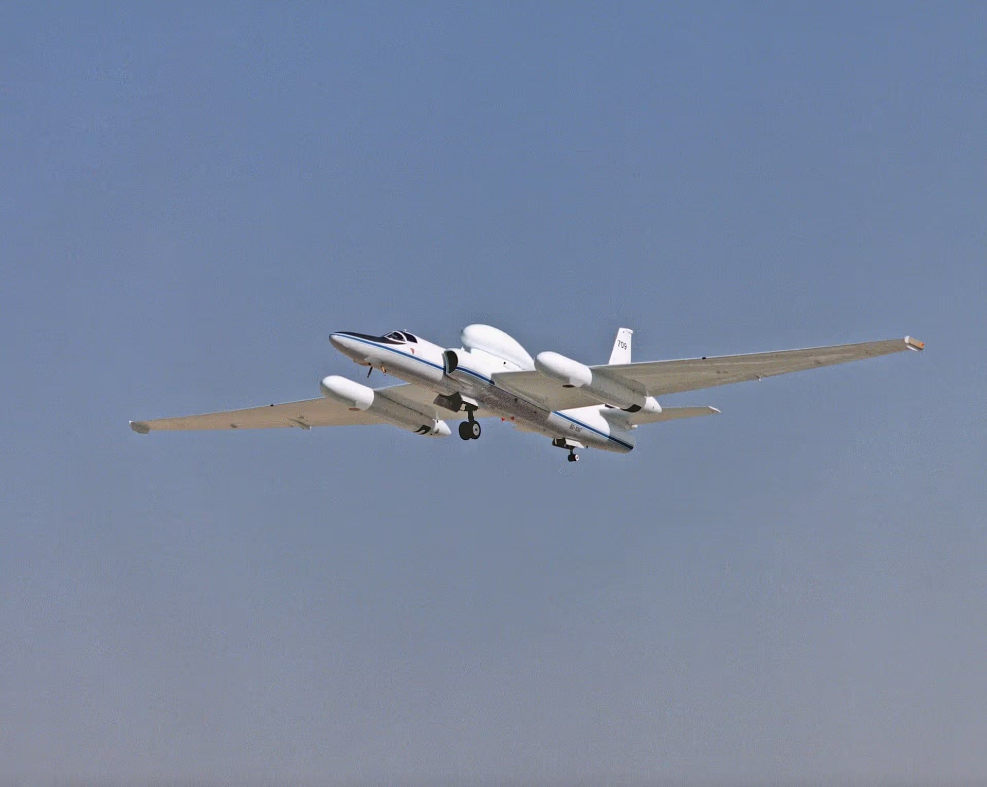 N809NA — Business jet