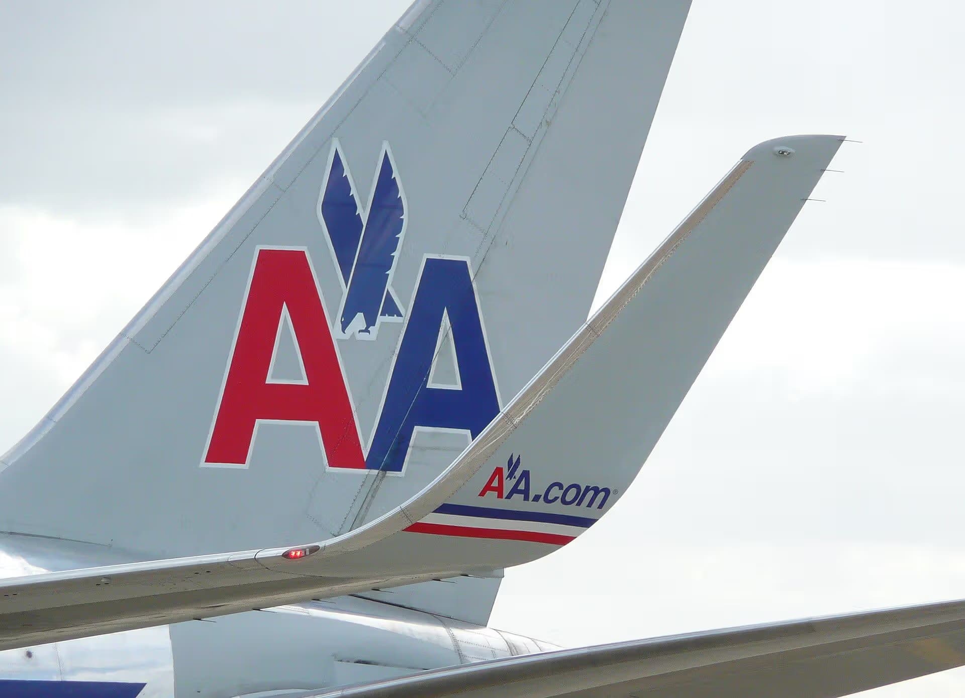 N389AA — Aircraft