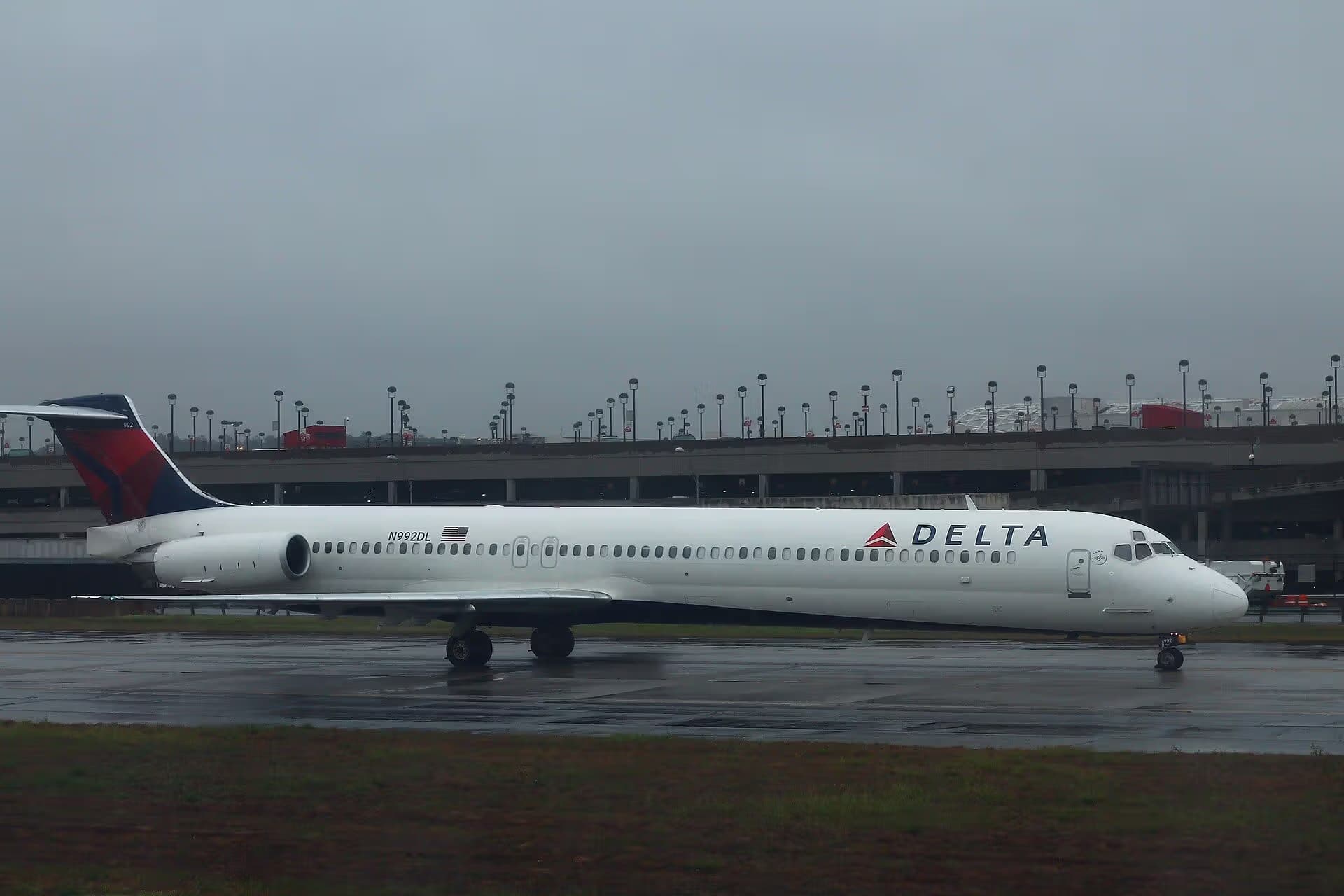 N992DL — Aircraft
