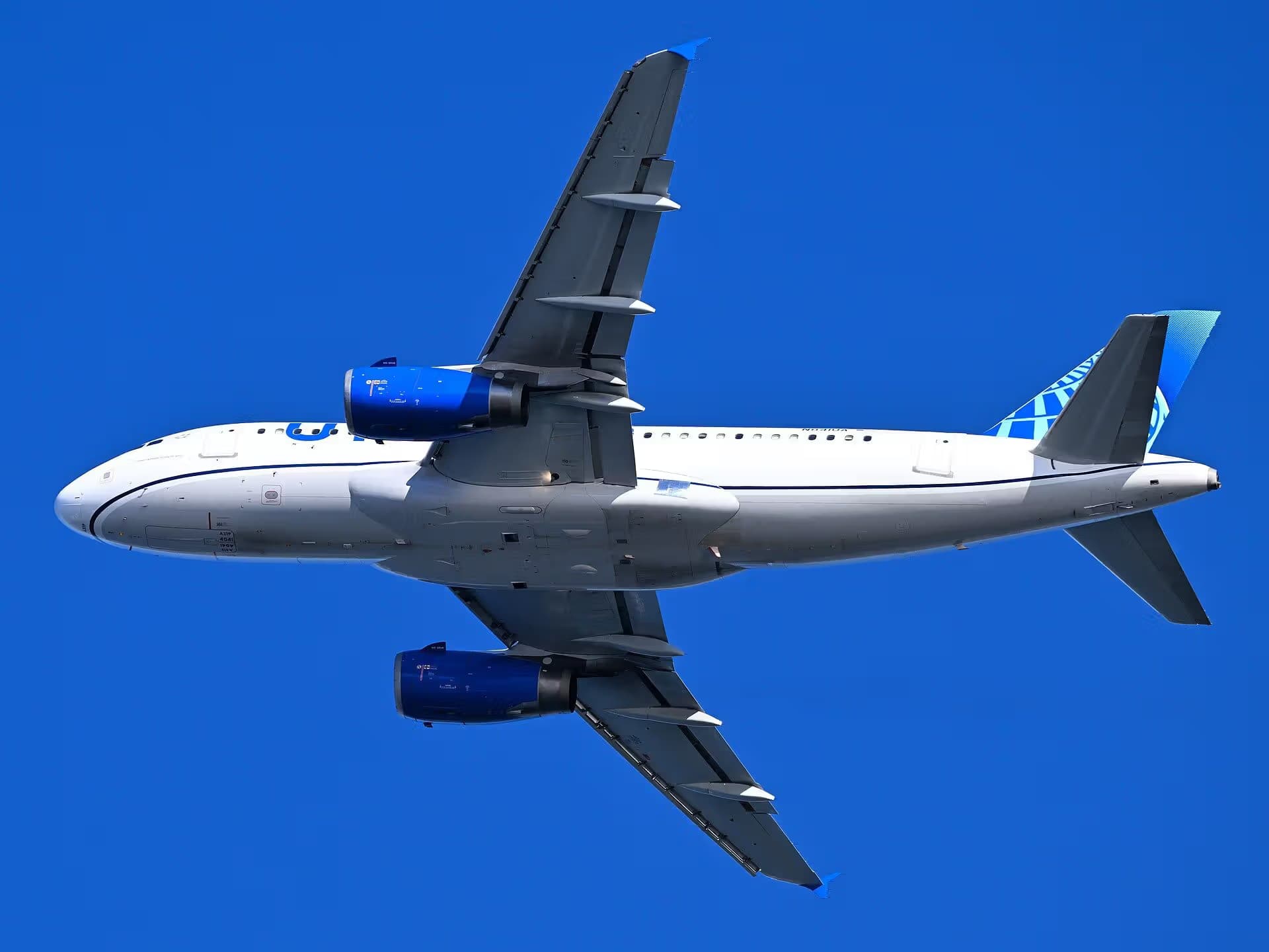 N841UA — Airbus