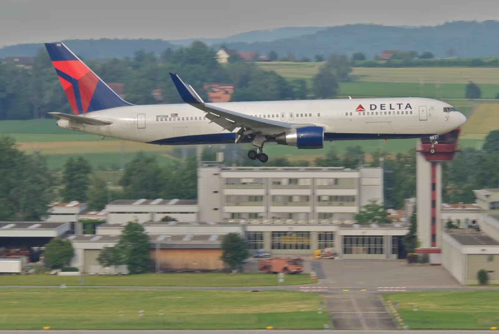 N172DN — Boeing