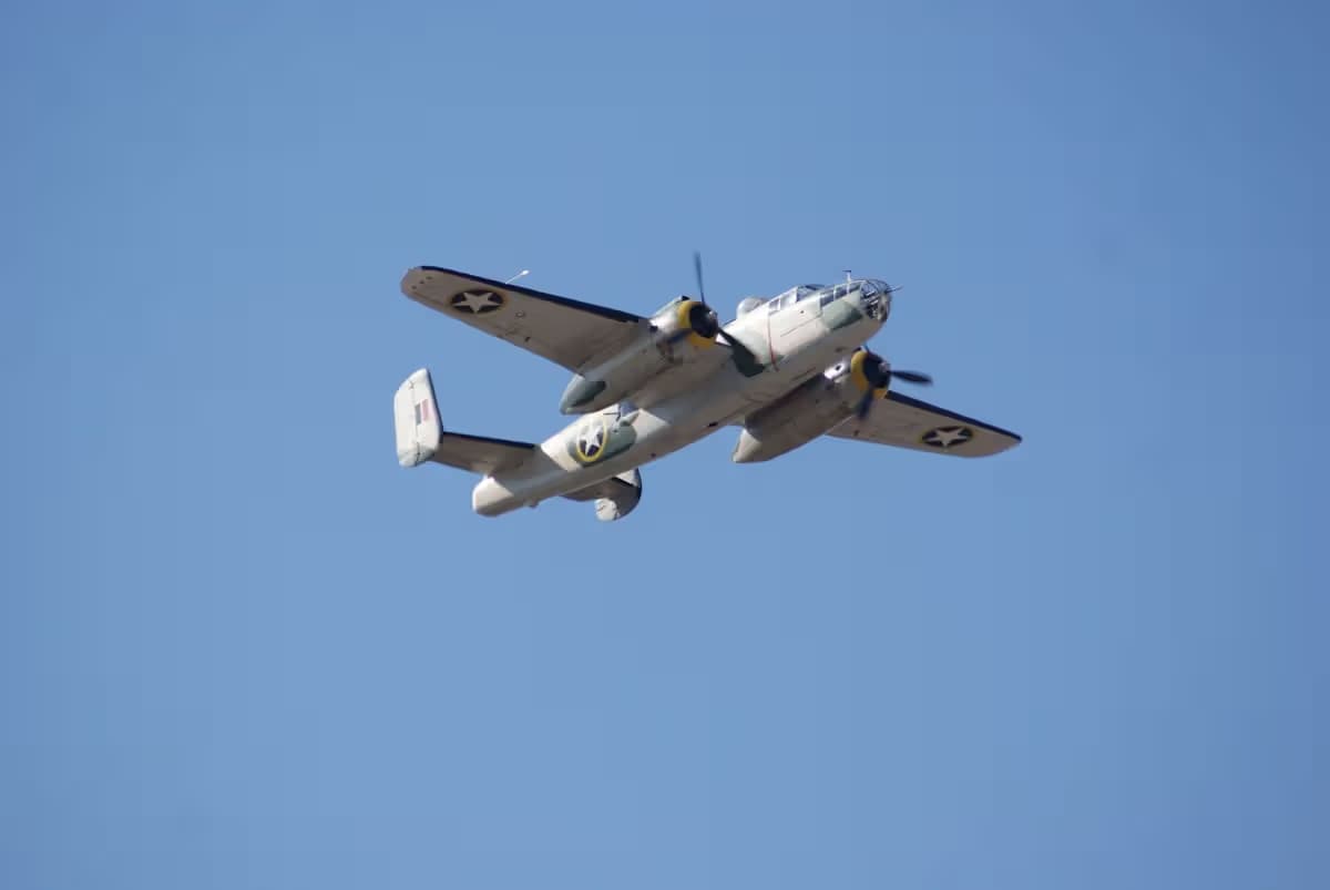 Unidentified — Warbird