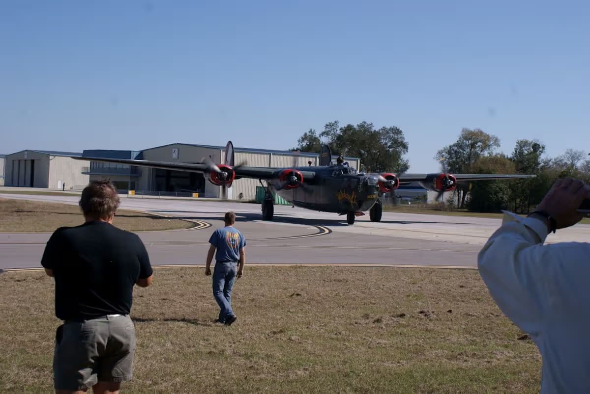 Unidentified — Warbird