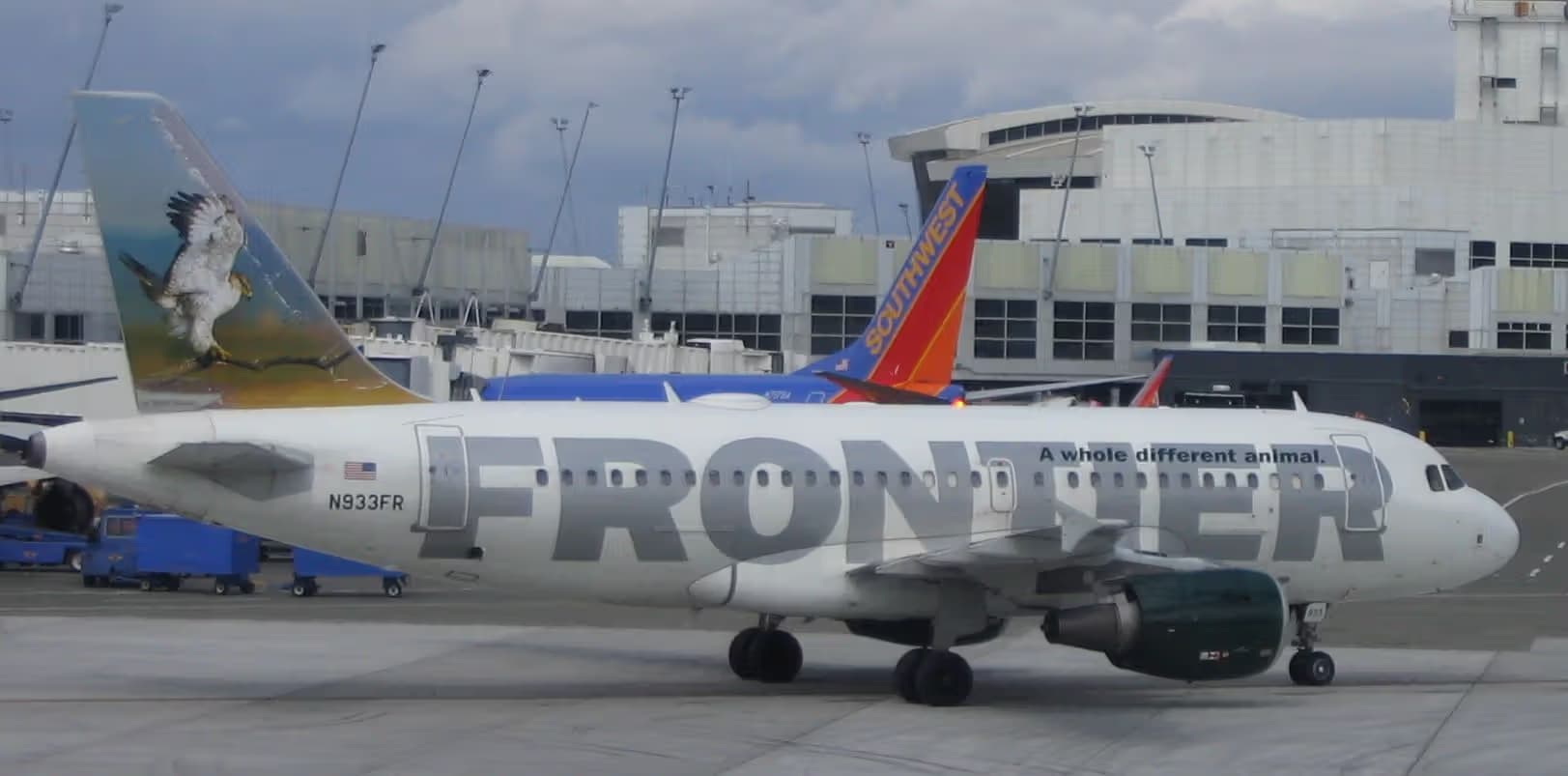 N933FR — Airbus